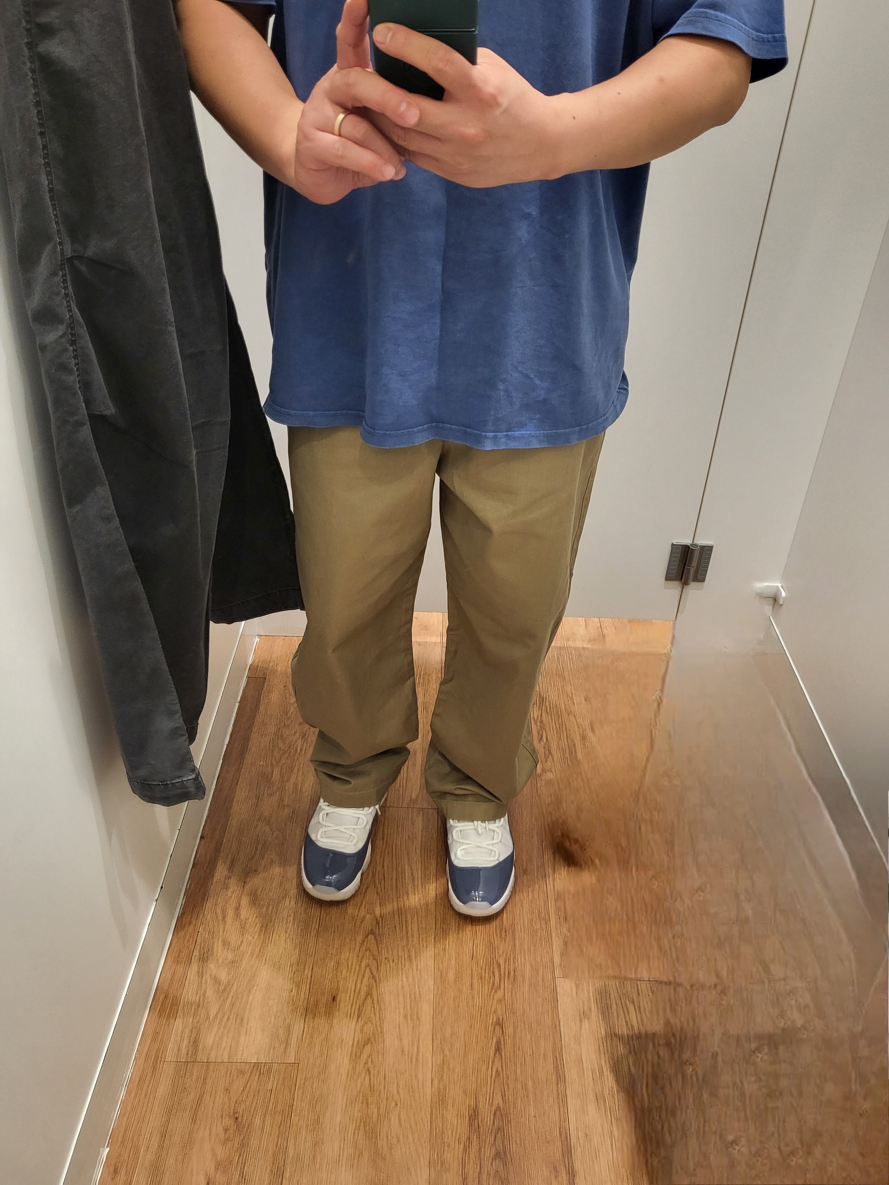 Jordan 11 Retro Low Diffused Blue 착용 스타일