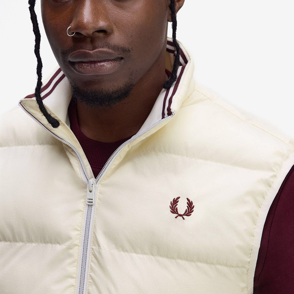 프레드 페리 인슐레이트 베스트 에크루(Fred Perry Insulated Vest Ecru) - 5
