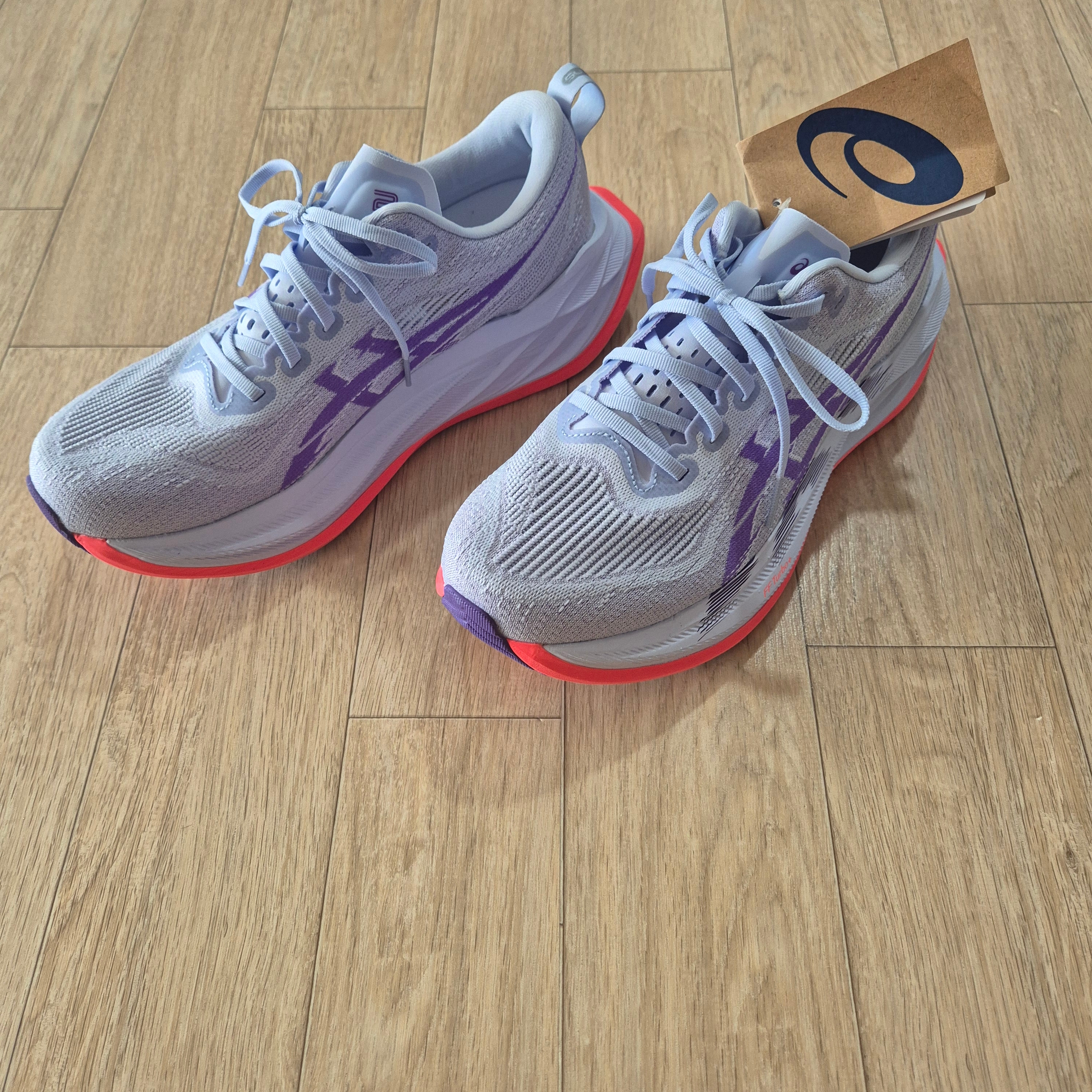 Asics Superblast 2 Blue Fade Edo Purple 착용 스타일