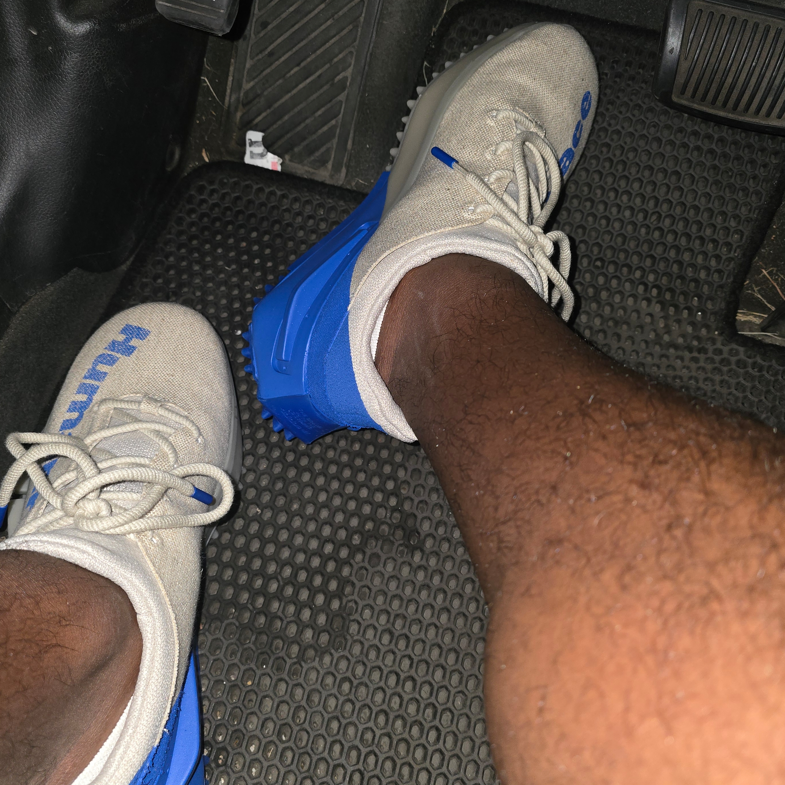 Adidas x Pharrell Williams Humanrace NMD S1 Mahbs Light Brown Bold Blue 착용 스타일