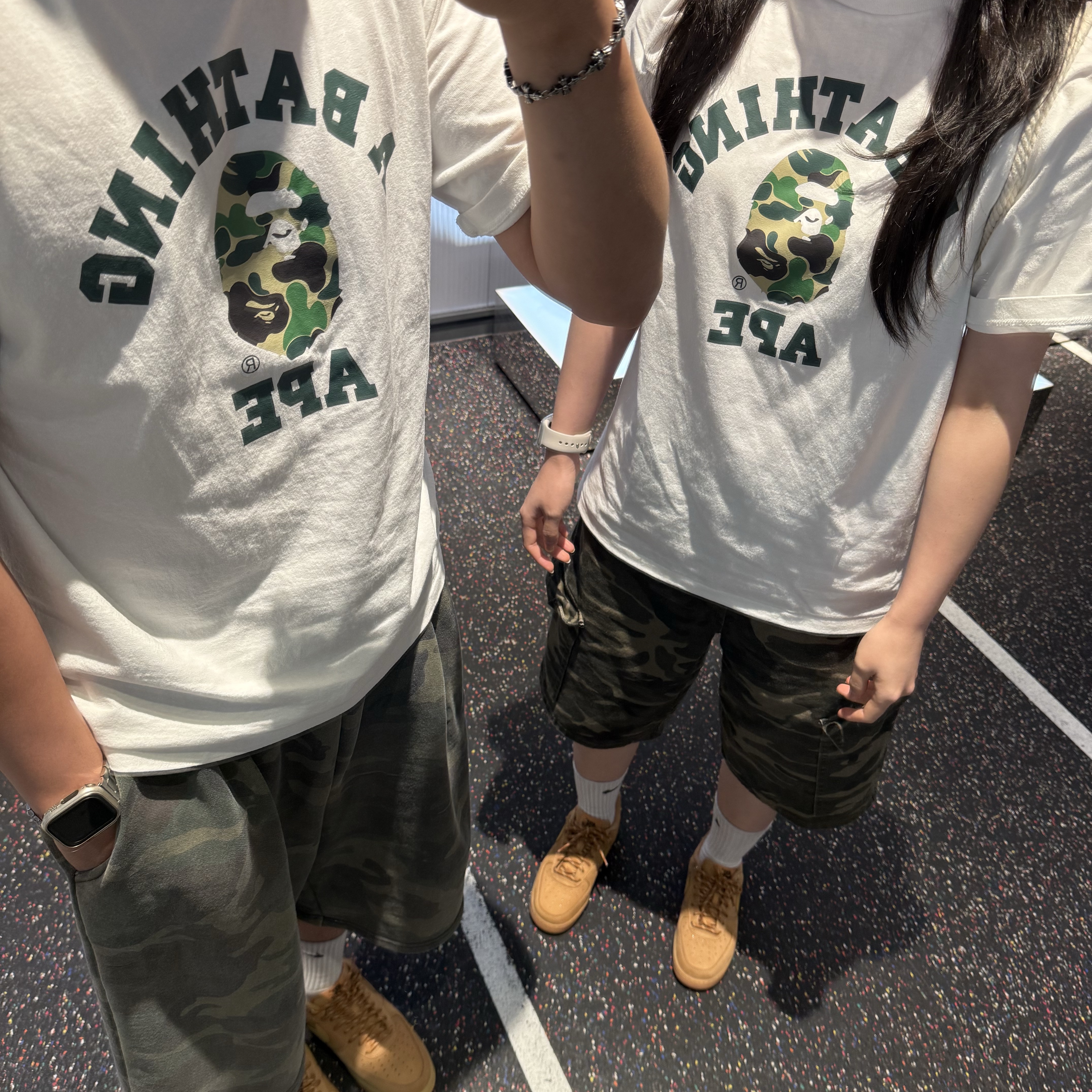 Adidas Manchester United 2024/25 Home Authentic Jersey Manchester United FC Red - KR Sizing (Non Marking Ver.), Play Comme des Garcons Camouflage Heart T-Shirt White 착용 스타일 - 3