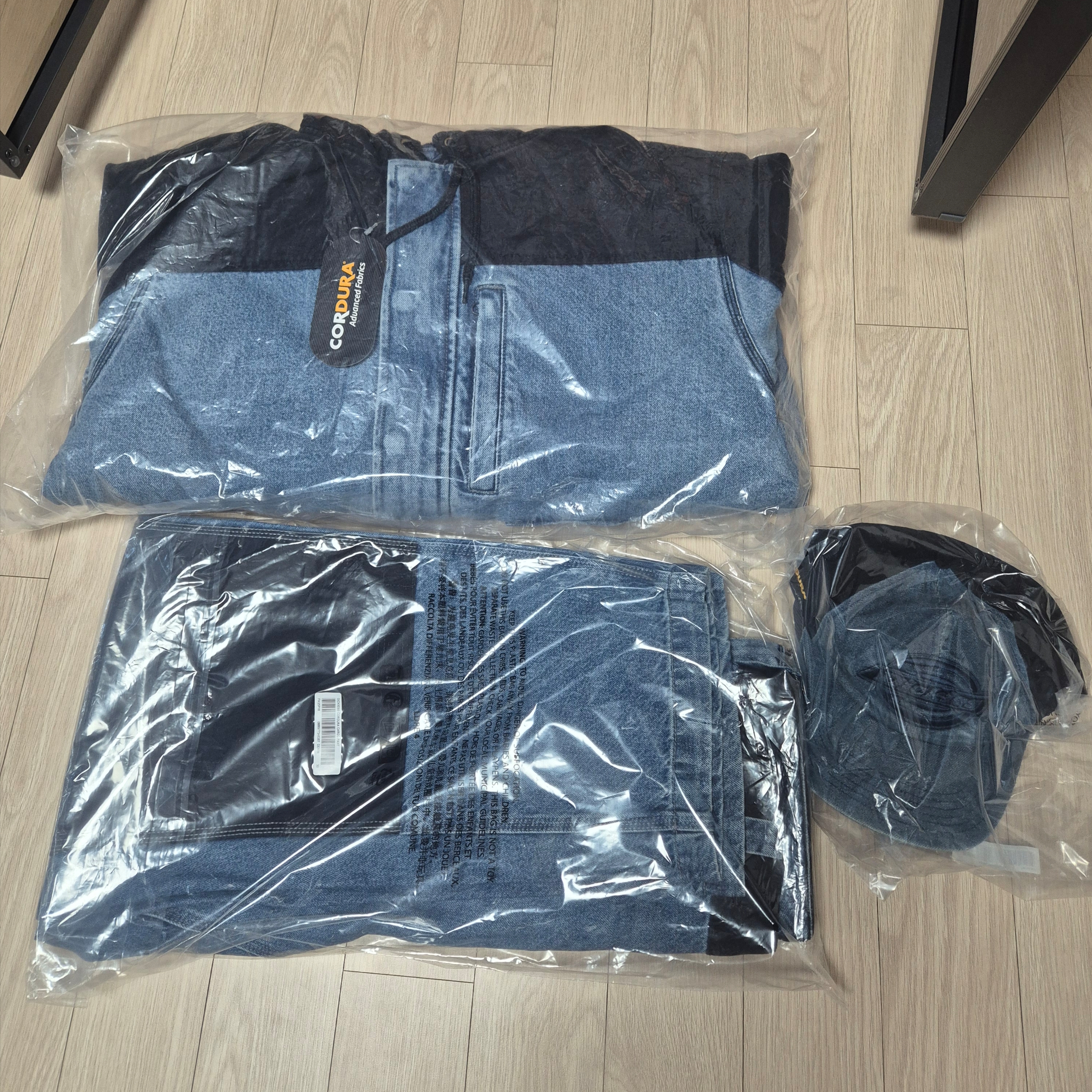 Supreme x Dickies Cordura Hooded Work Jacket Denim - 25FW 착용 스타일 - 8