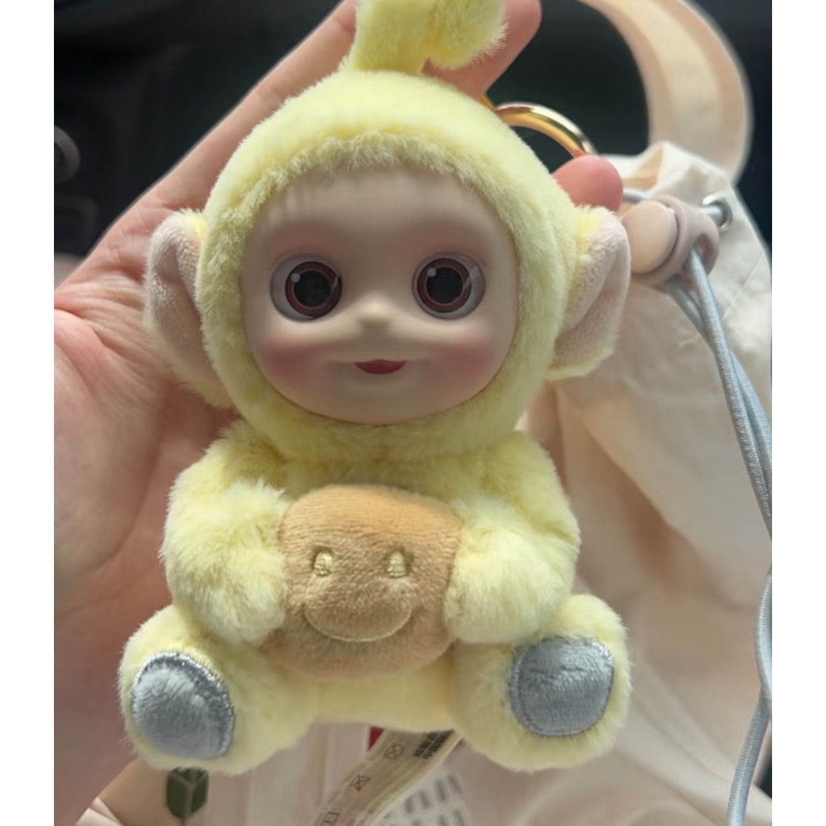 Pop Mart Teletubbies Say Hello Series Figures Sealed Case Laa Laa's Cheese Toast (Opened Case) 착용 스타일