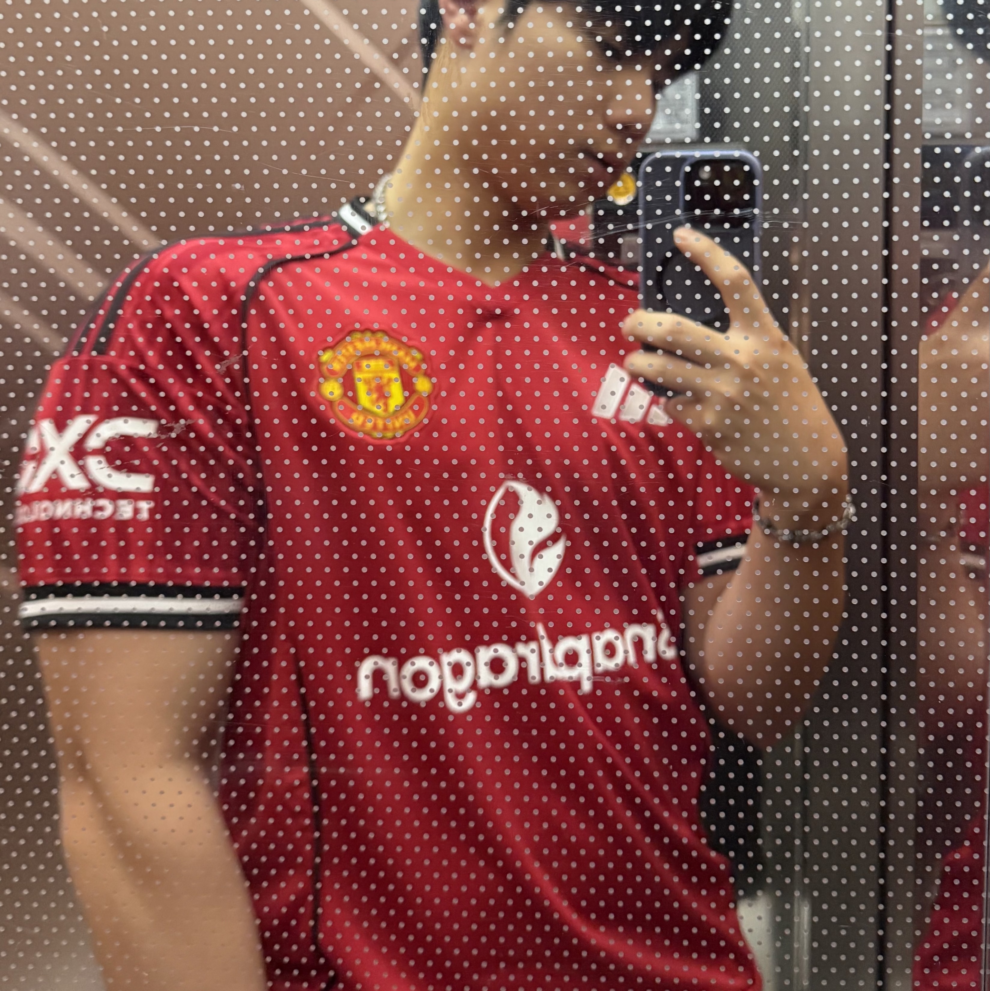 Adidas Manchester United 2024/25 Home Authentic Jersey Manchester United FC Red - KR Sizing (Non Marking Ver.), Play Comme des Garcons Camouflage Heart T-Shirt White 착용 스타일 - 1