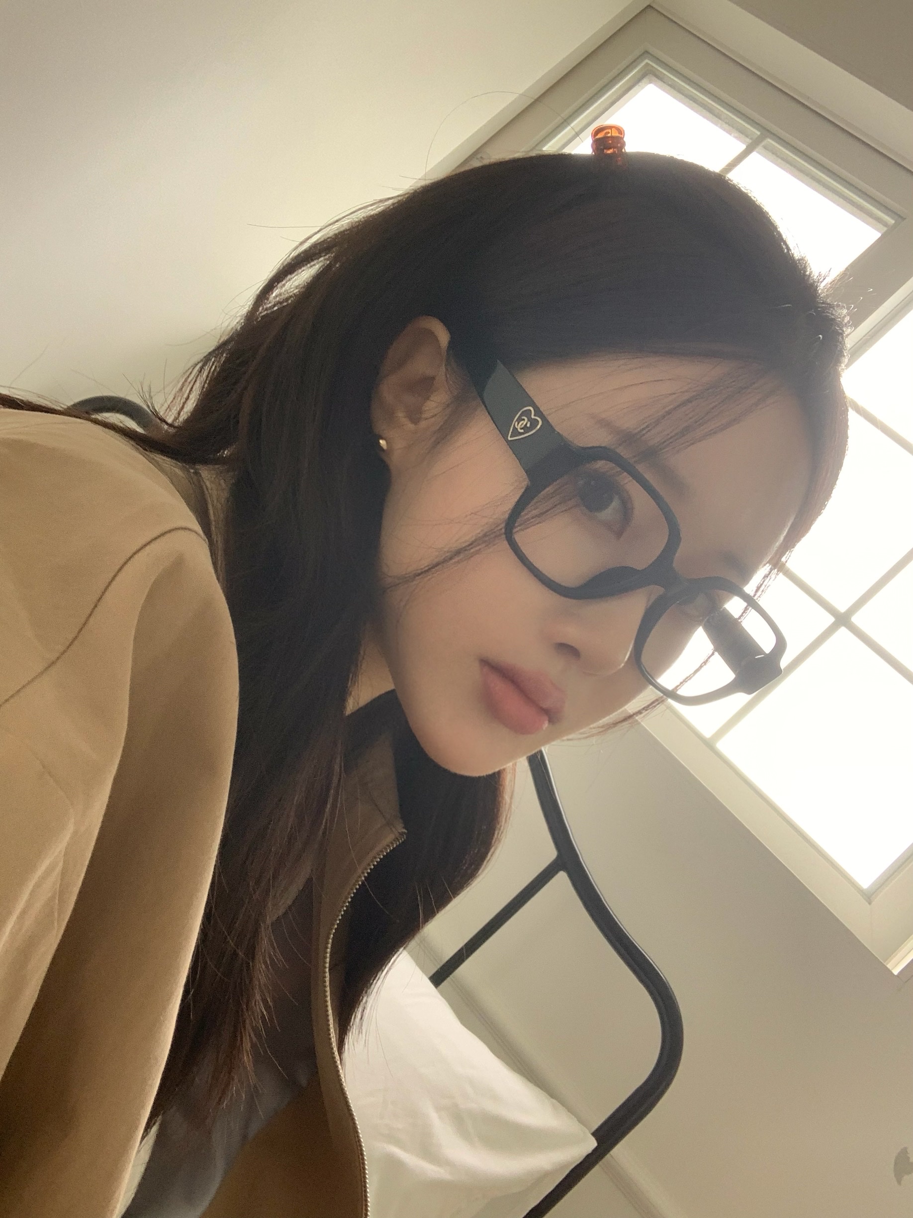Chanel Square Blue Light Glasses Acetate & Black Asian Fit 착용 스타일