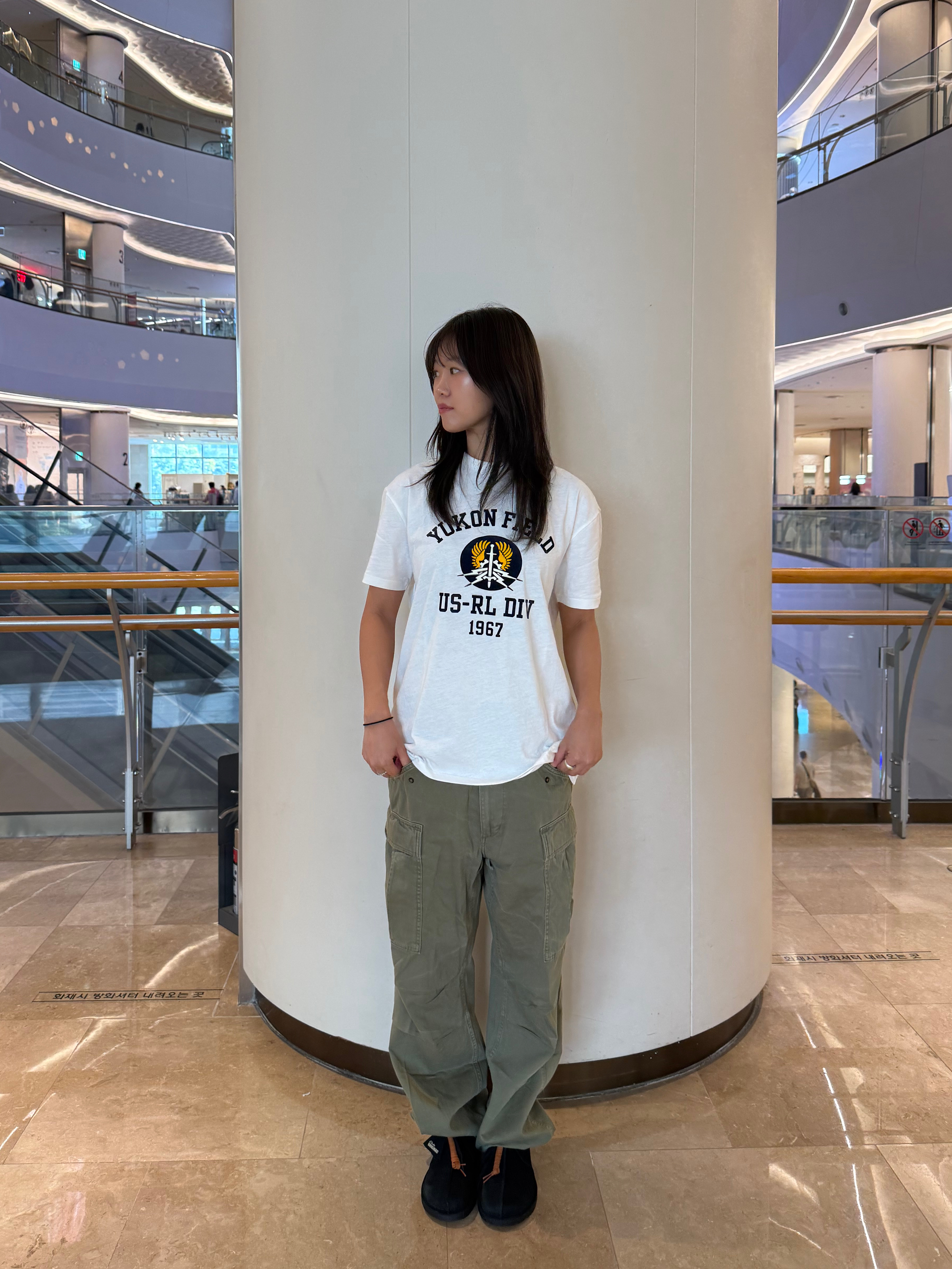 [KREAM Limited Edition The Trophy Fishing Club / 10%적립] Polo Ralph Lauren Canvas Wading Jacket Khaki - 25FW, [KREAM Limited Edition The Trophy Fishing Club / 10%적립] Polo Ralph Lauren Big Cargo Olive - 25FW 착용 스타일 - 4