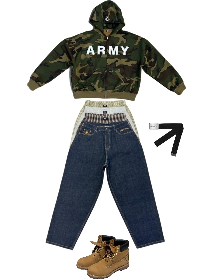 Stussy Boxer Shorts Multi (3 Pack), Carhartt WIP Clip Belt Chrome Black 착용 스타일 - 1