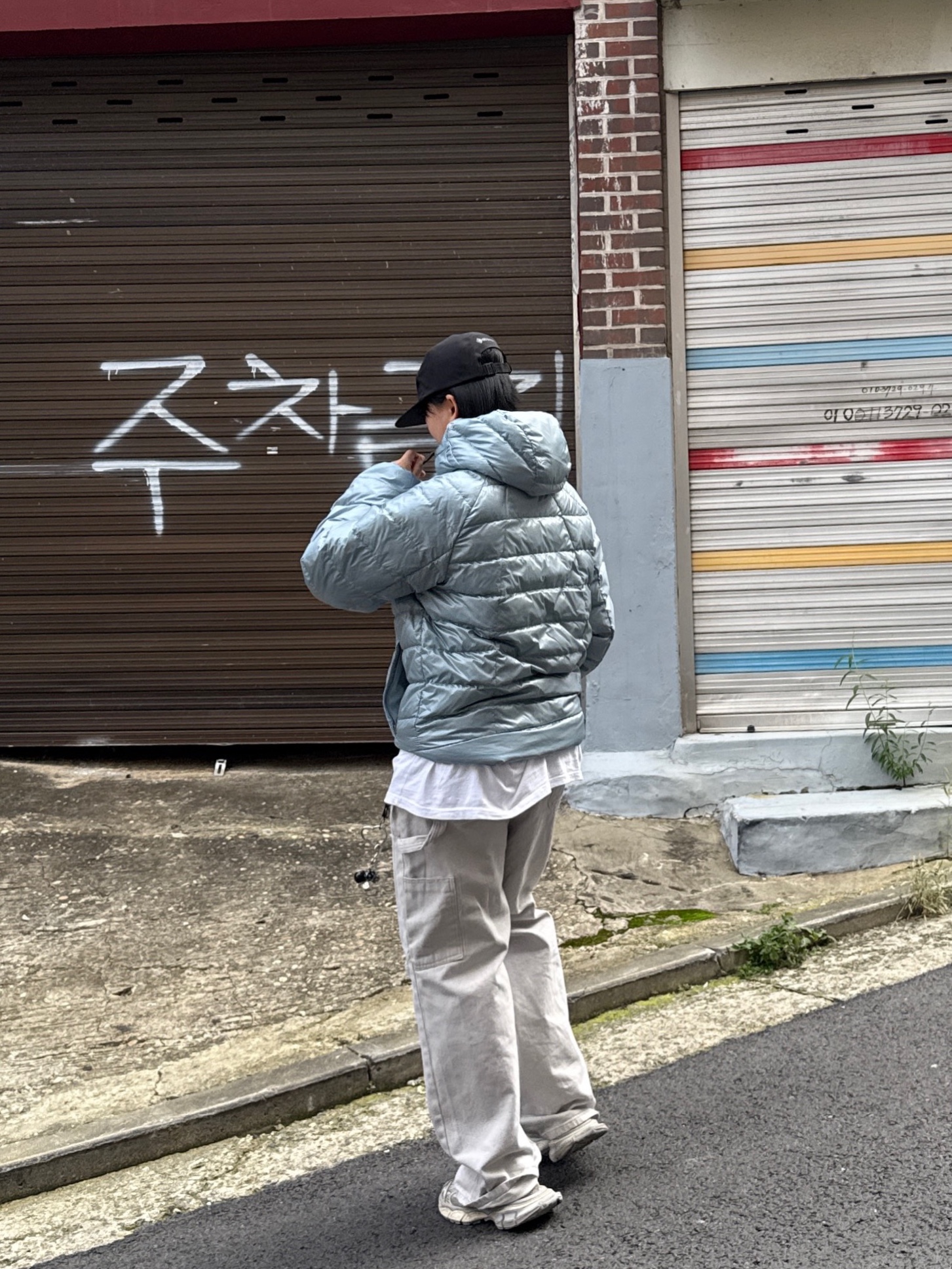 Musinsa Standard Iron Light Down Jacket Light Blue, (W) Balenciaga 3XL Sneakers Light Beige 착용 스타일 - 2