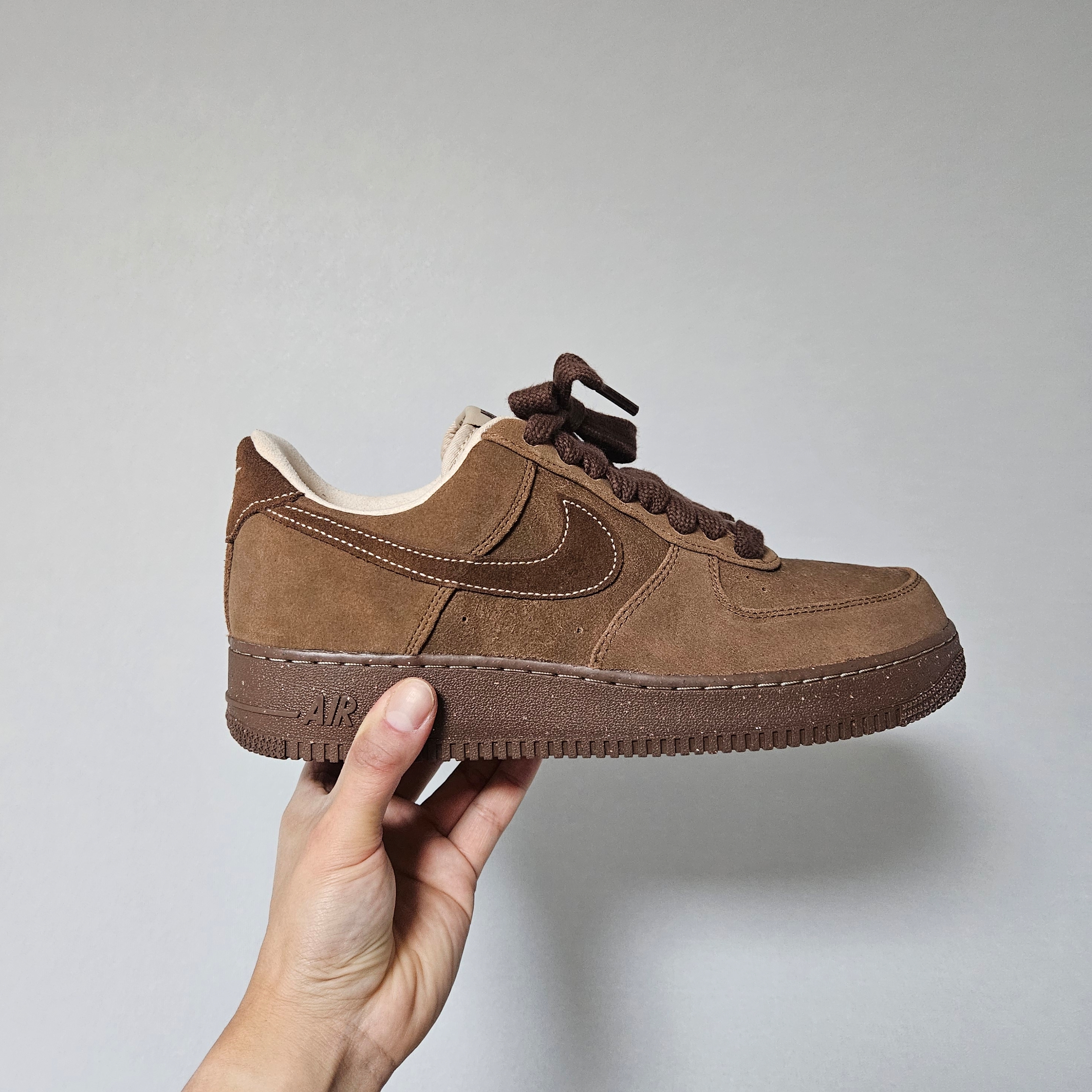 (W) Nike Air Force 1 '07 Cacao Wow 착용 스타일