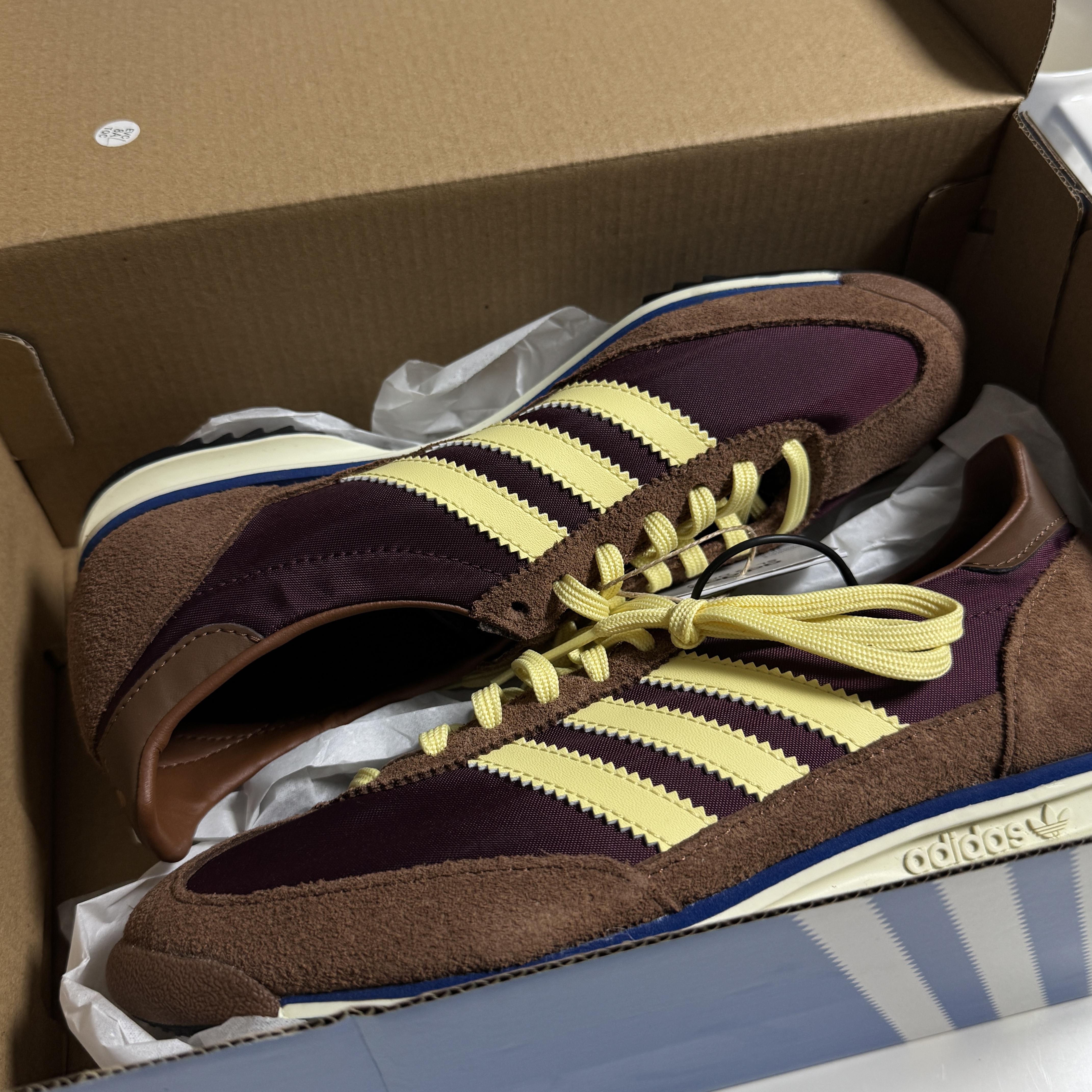 (W) Adidas SL 72 OG Maroon Almost Yellow 착용 스타일