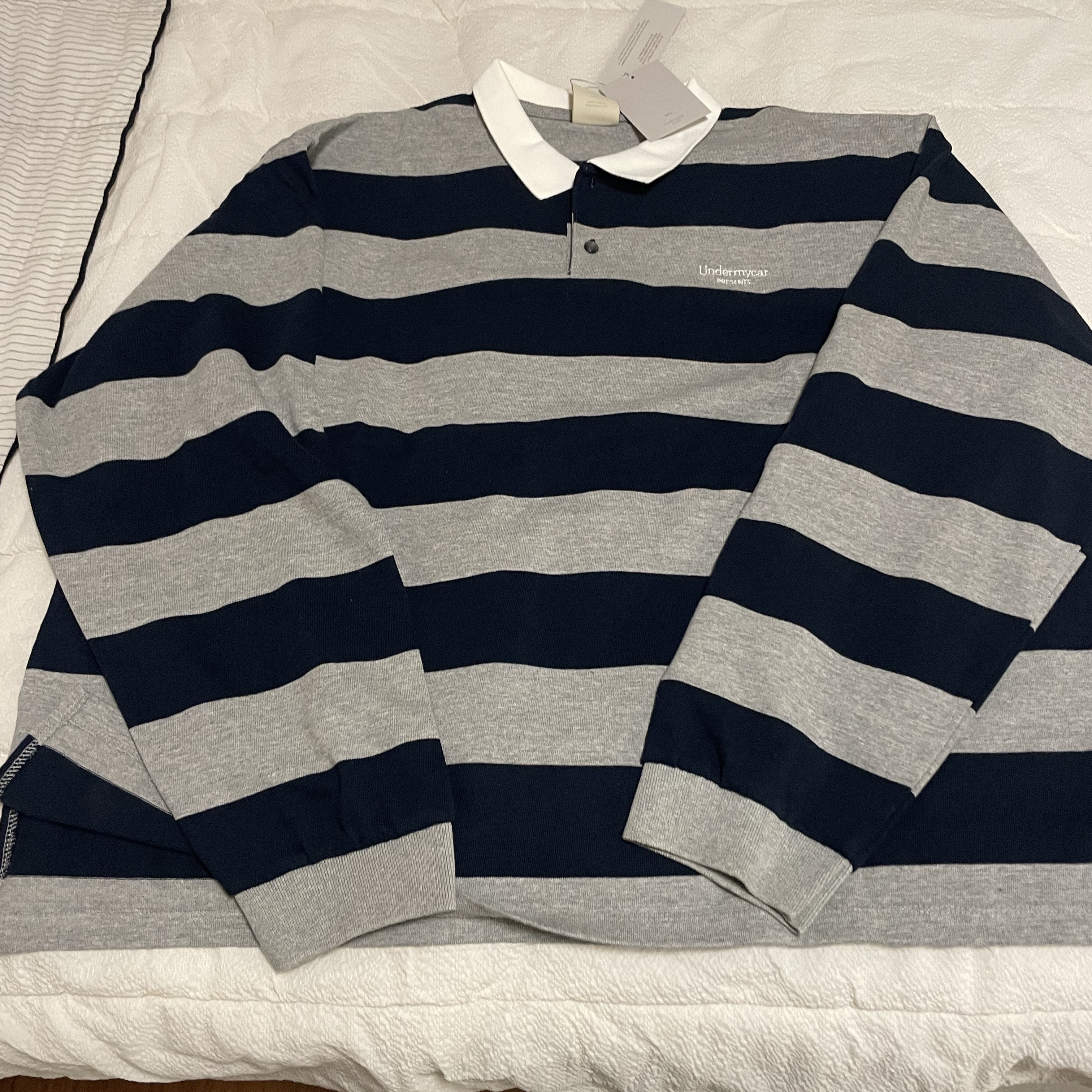 Undermycar MU.130 Classic Logo Stripe Long Sleeve PK Shirts Navy 착용 스타일