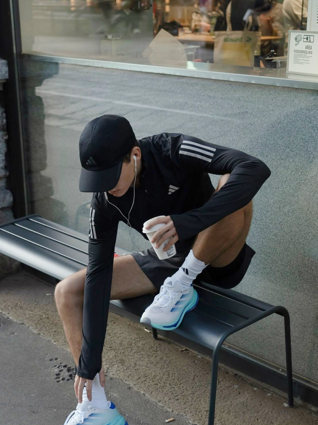 On Running Ultra Vest Pro Black, Adidas Running X Adizero Lightweight Climacool Cap Black Reflective Silver 착용 스타일 - 2