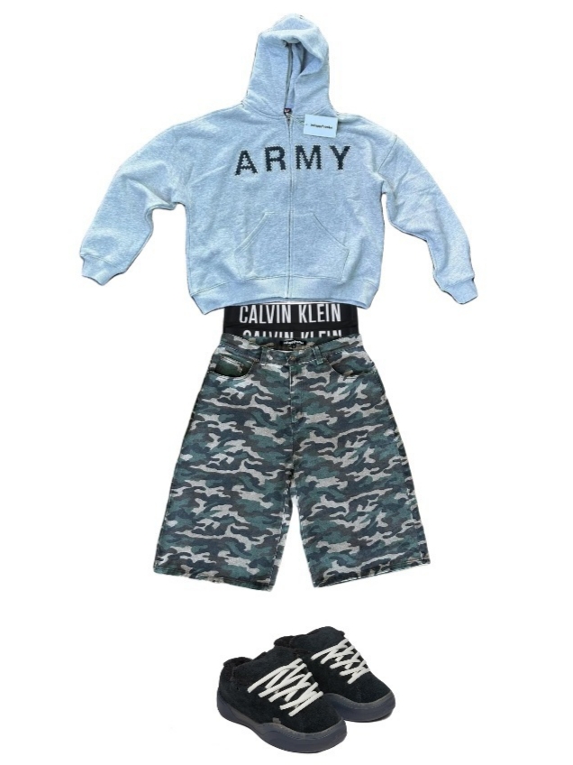 ERL Vamp Skate Shoe Pirate Black, Calvin Klein Intense Power 3-pack Low Rise Trunk Black 착용 스타일 - 1