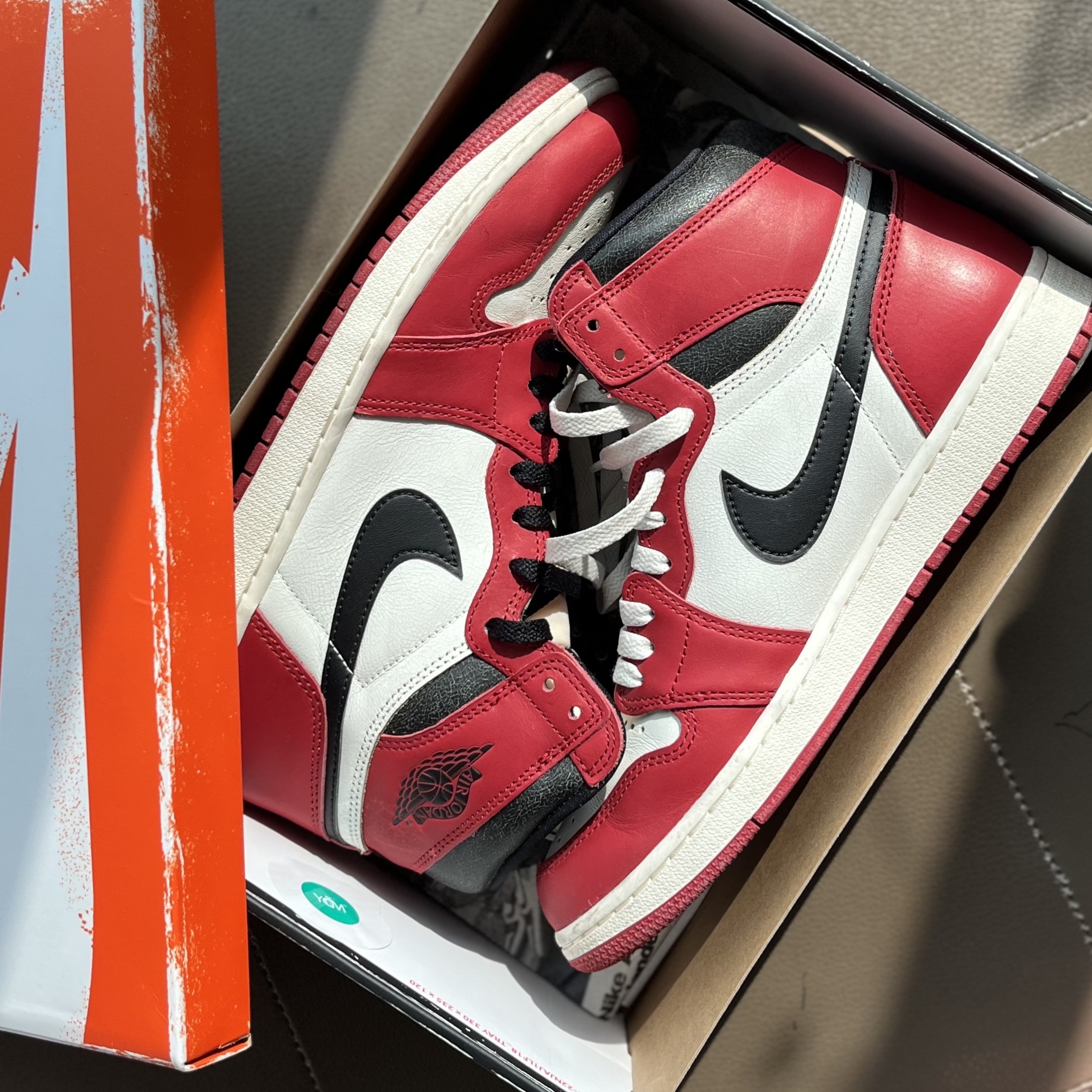 Jordan 1 Retro High OG Chicago 2022 착용 스타일 - 1