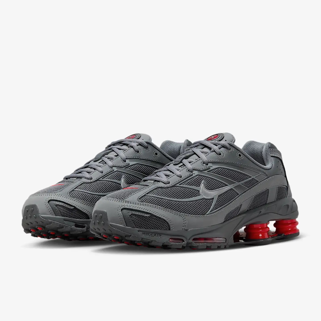 Nike Shox Ride 2 Light Graphite Anthracite, Nike x Supreme Shox Ride 2 SP White 착용 스타일 - 2
