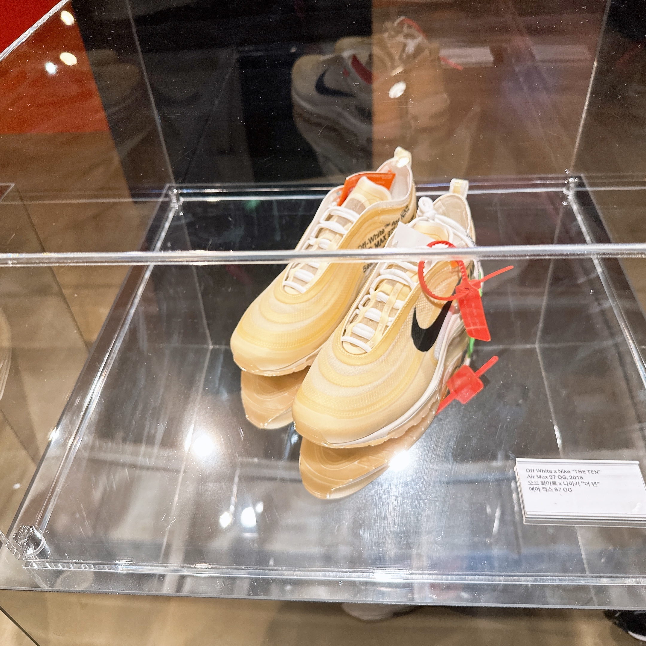 Nike x Off-White Air Max 97 OG The Ten 착용 스타일