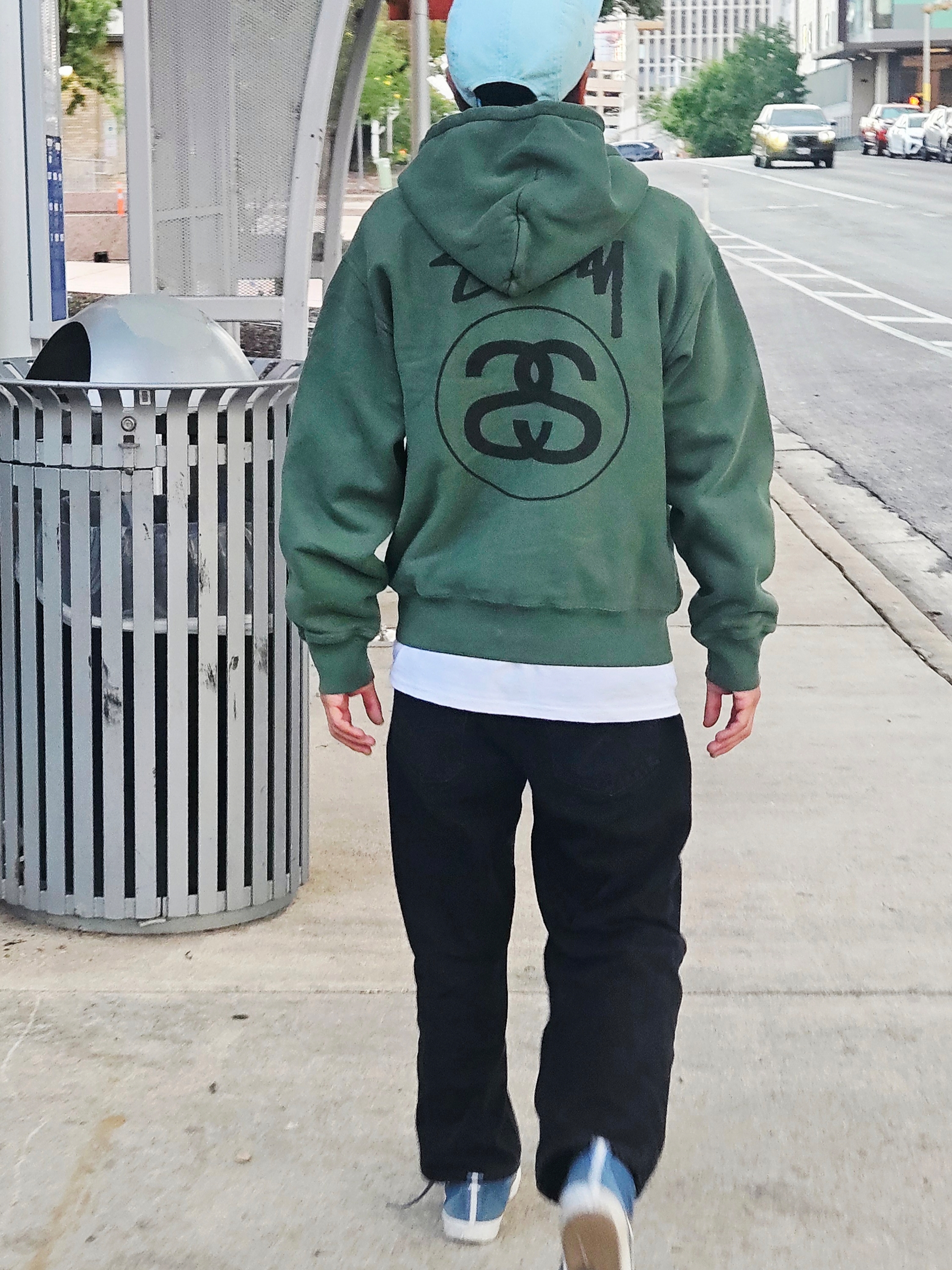 Stussy Stock Link Zip Hoodie Pigment Dyed Pine 착용 스타일