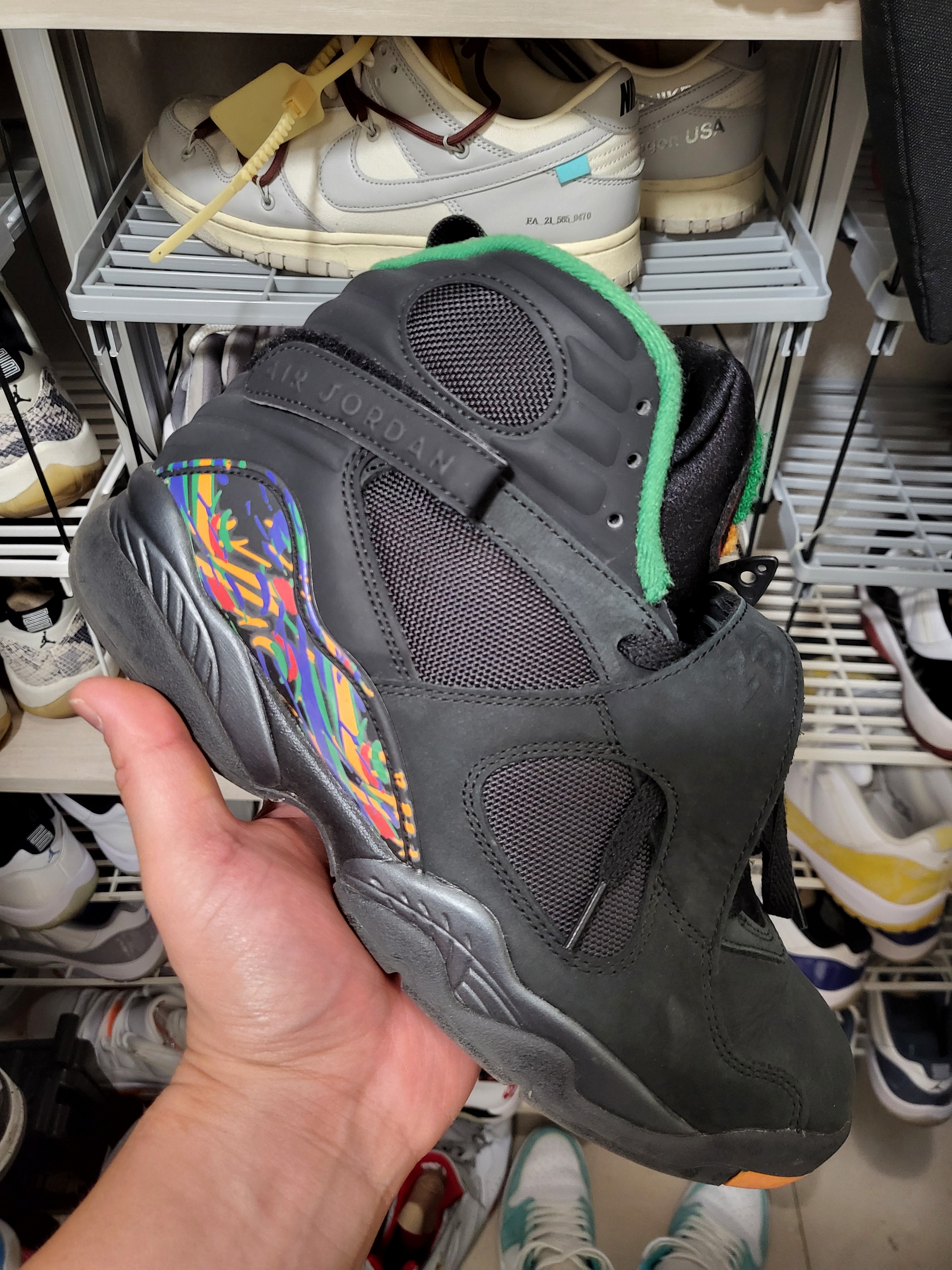 Jordan 8 Retro Tinker Air Raid 착용 스타일 - 1