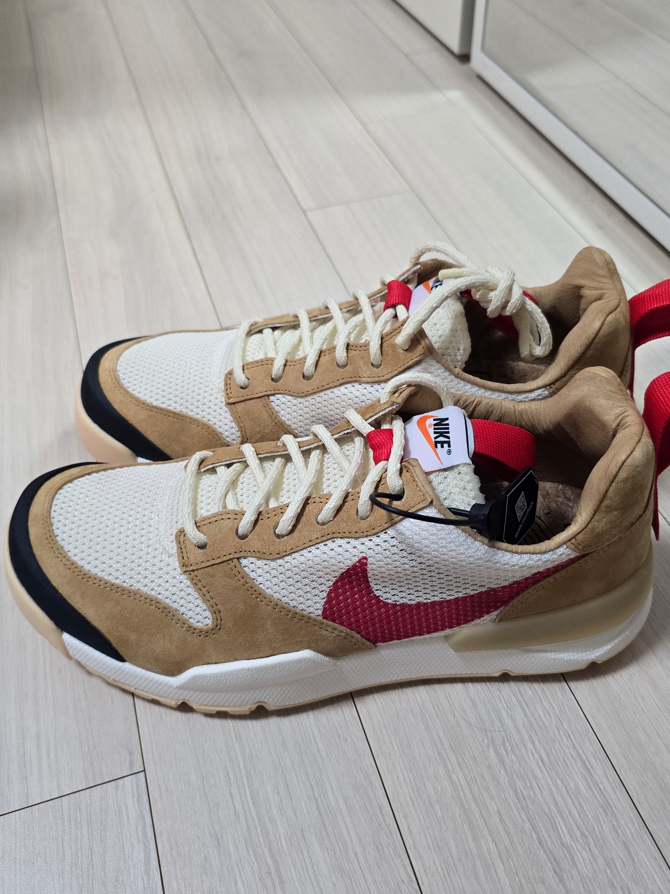 Nike x Tom Sachs Mars Yard Shoe 3.0 Space Camp 착용 스타일 - 1