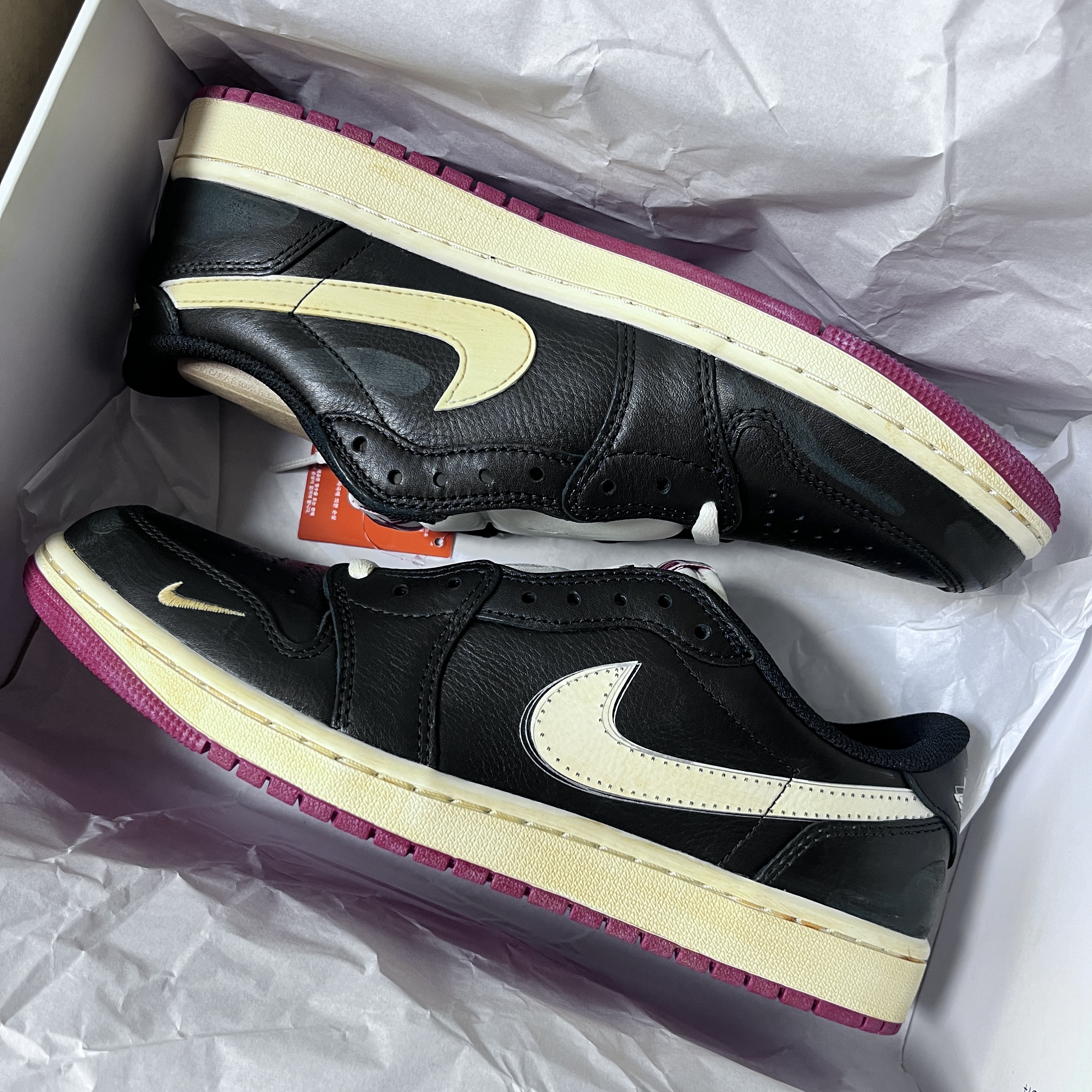 Jordan 1 x Nigel Sylvester Retro Low OG Better With Time 착용 스타일 - 1