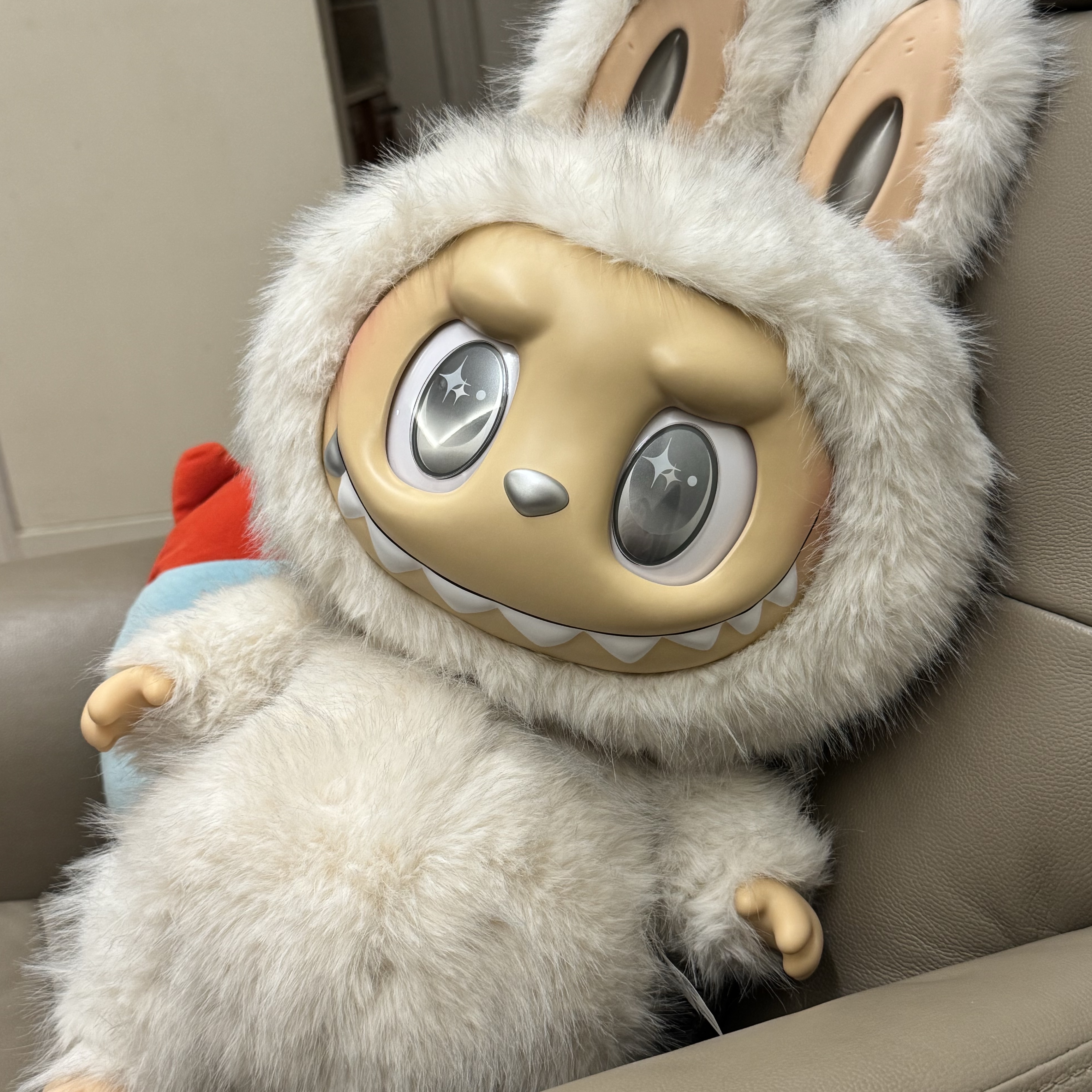 Pop Mart The Monsters Zimomo Angel In Clouds Vinyl Face Doll 착용 스타일
