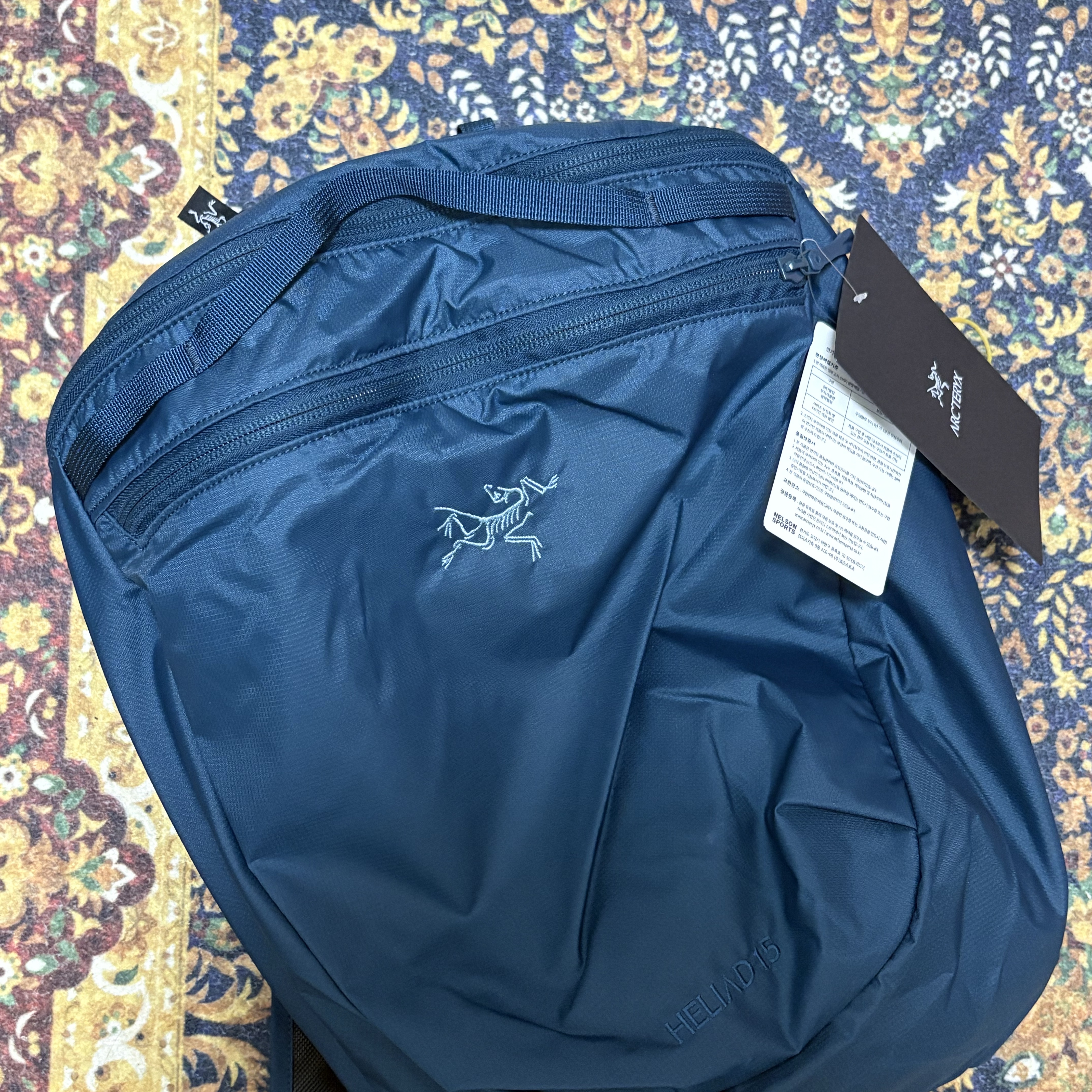 Arc'teryx Heliad 15 Backpack Nightscape 착용 스타일 - 2