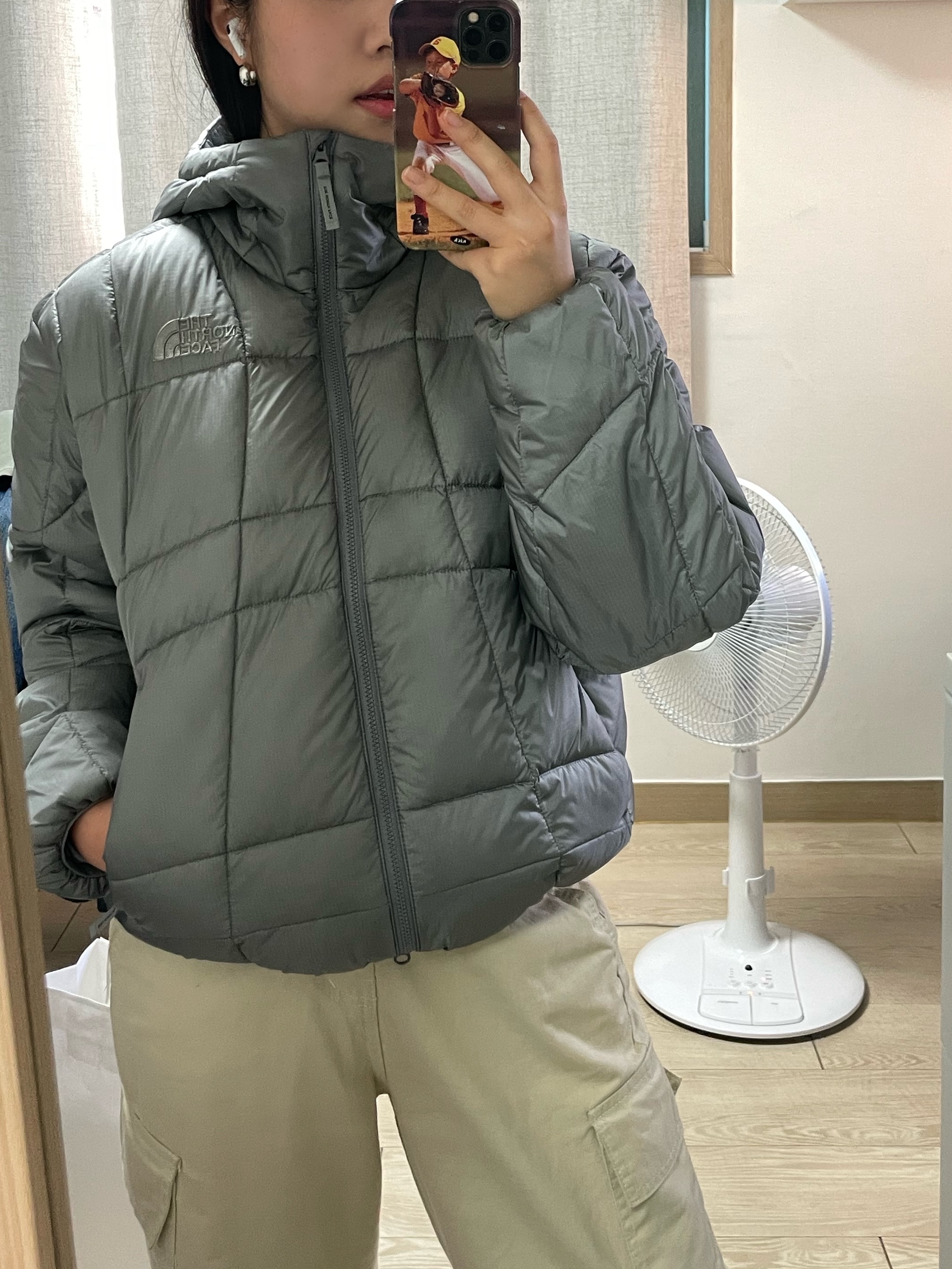 The North Face Wave LT On Jacket Gray 착용 스타일 - 1