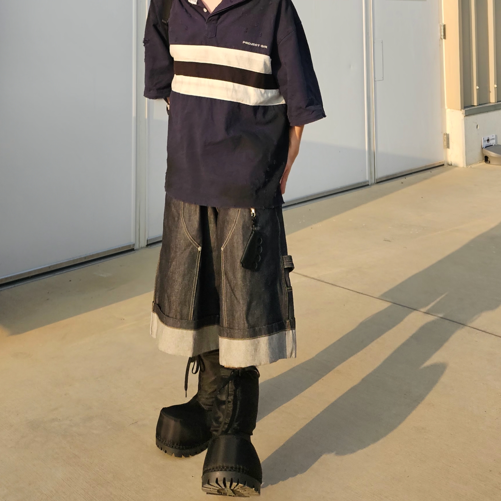 GRAILZ x KOIN SEOUL Carpenter Bermuda Denim Pants Indigo 착용 스타일