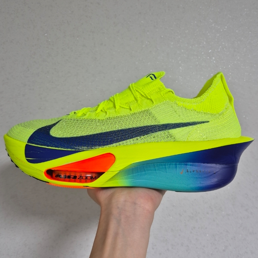 Nike Air Zoom Alphafly Next% 3 Volt 착용 스타일