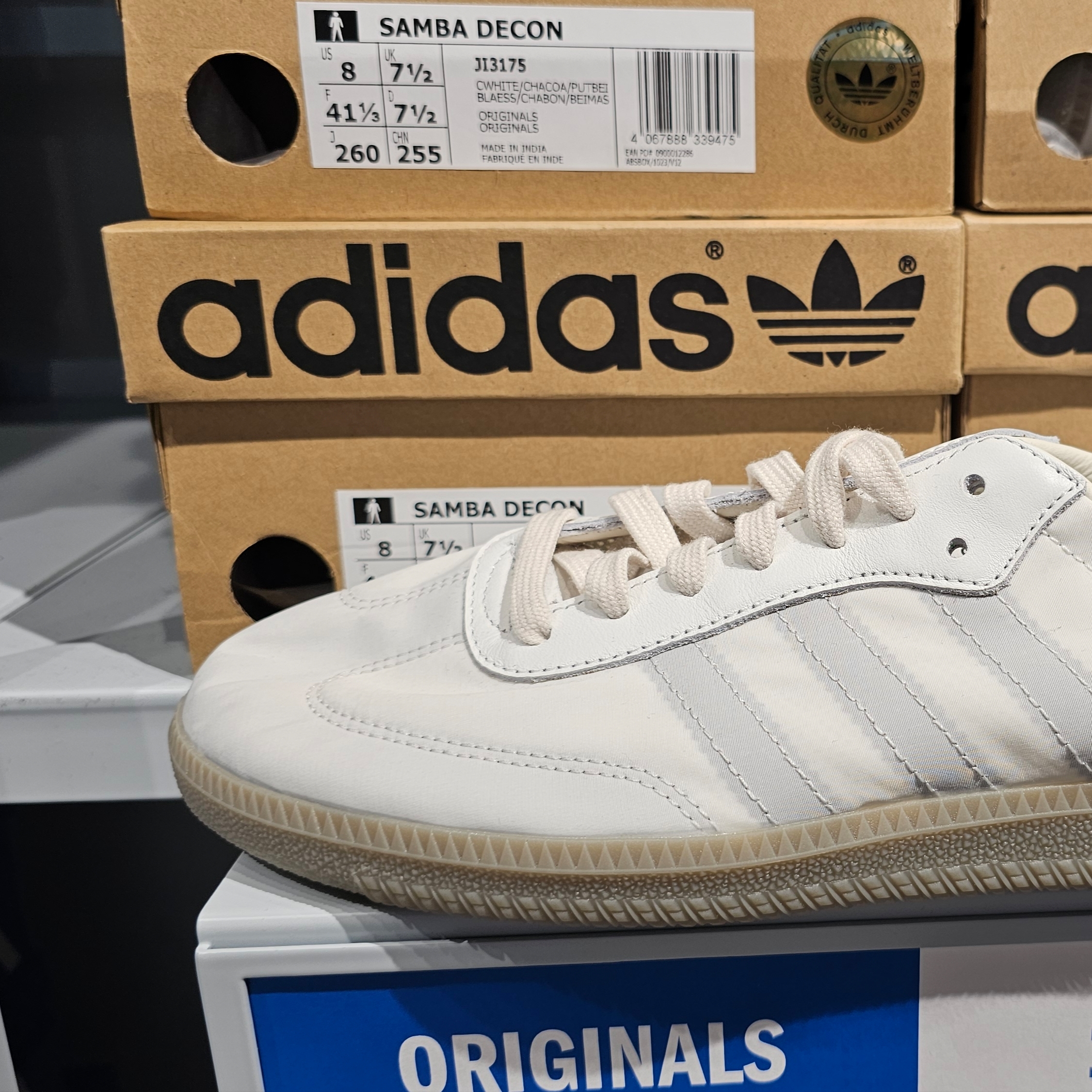 Adidas Samba Decon Core White Charcoal 착용 스타일