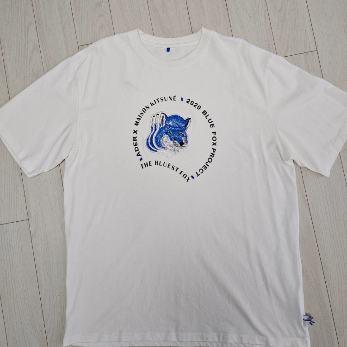 Maison Kitsune x Ader Error The Bluest Fox T-Shirt White 착용 스타일