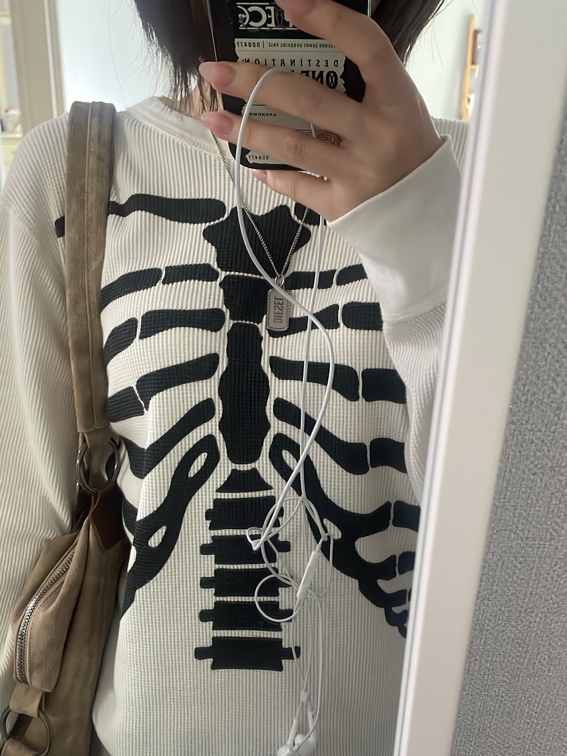 Supreme Hanes Bones Thermal Crew Natural (1 Pack) 착용 스타일