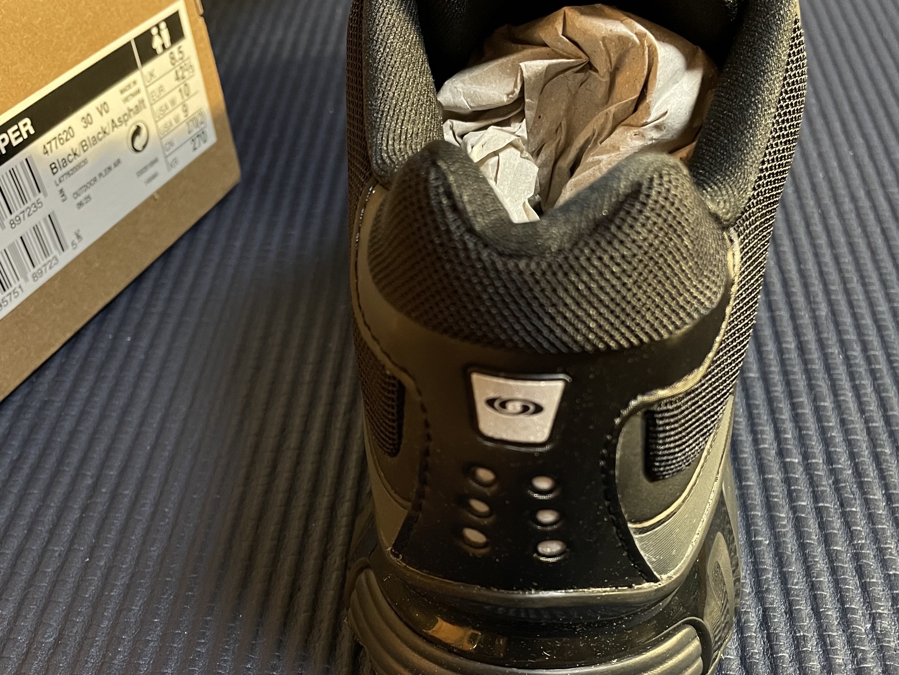 Salomon XT-Whisper Black Asphalt 착용 스타일 - 3