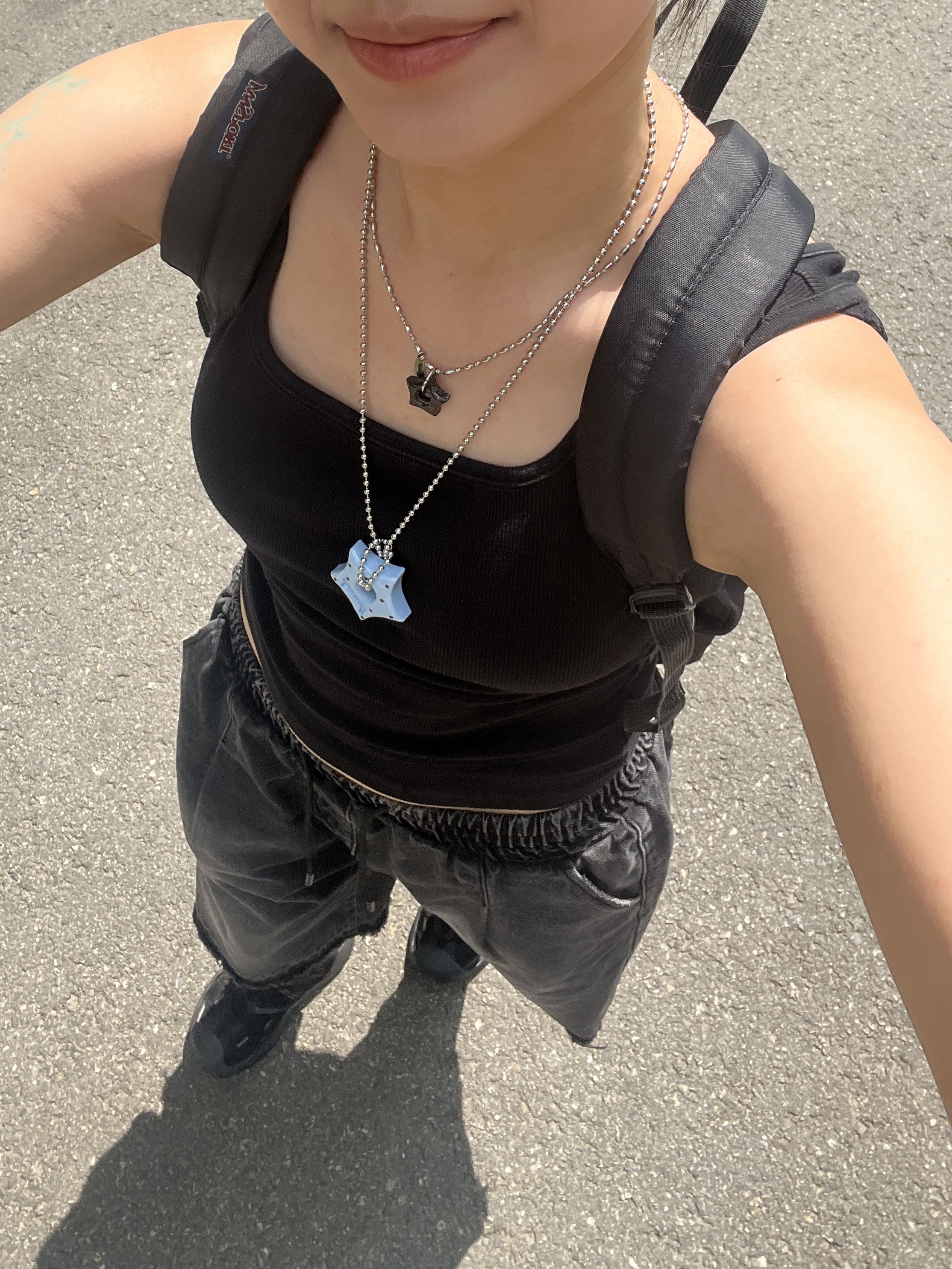 Gleameep Gleaming Little Star Necklace Black Pearl, Gleameep Gleaming Star Dot Necklace Blue 착용 스타일
