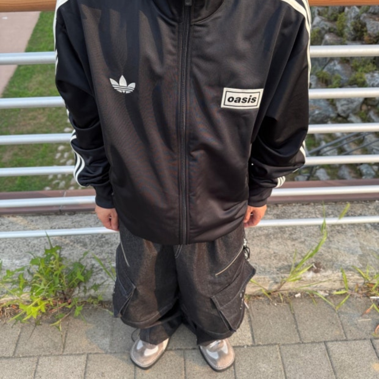 Adidas x Oasis Tour Firebird Track Top Black - KR Sizing 착용 스타일
