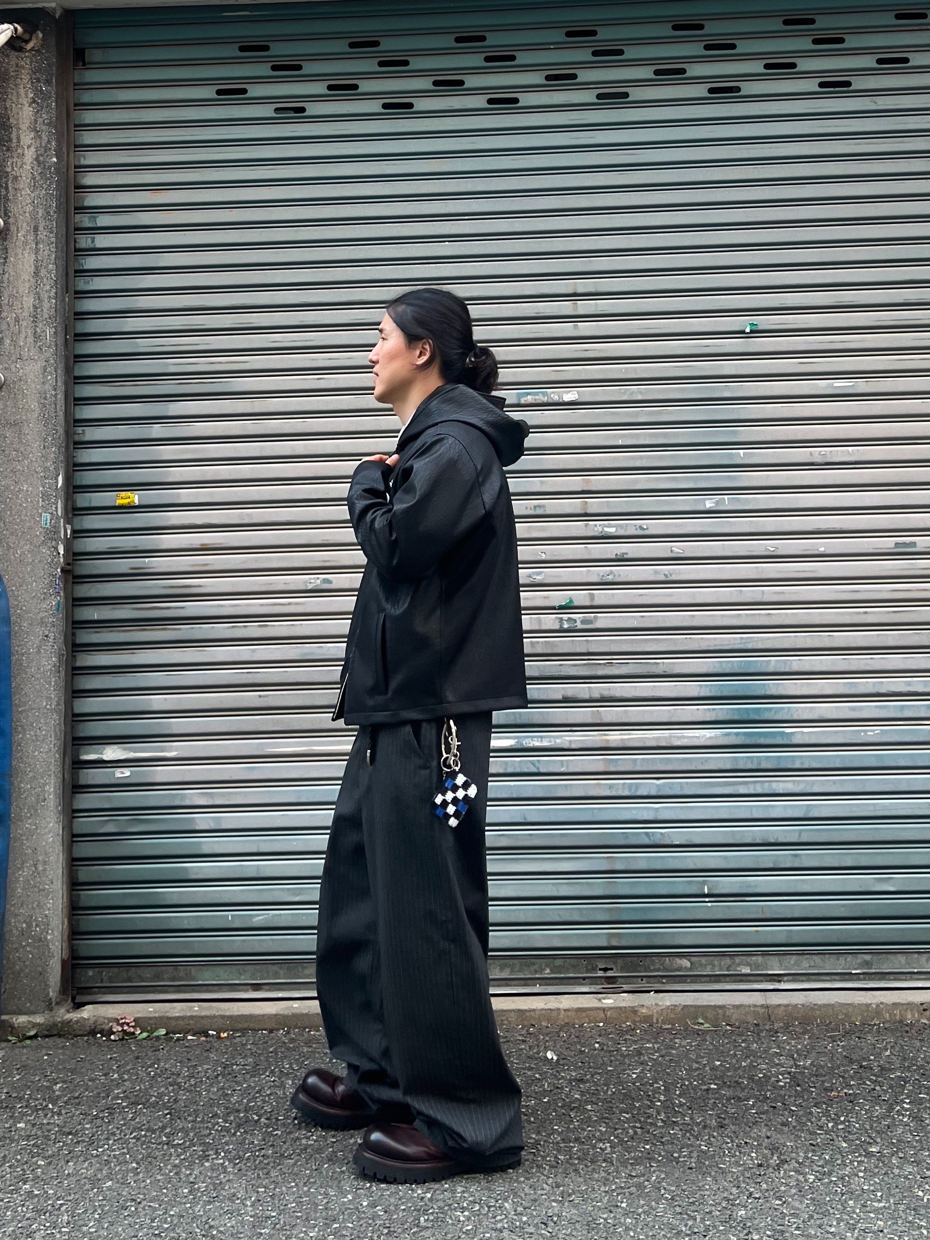 Hono Report Hooded Zip-Up Black 착용 스타일 - 3