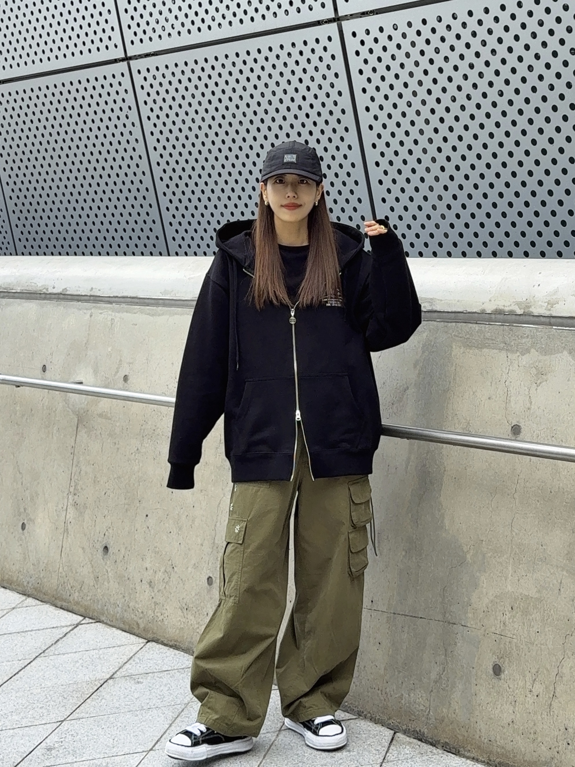 Supreme x Marithe Francois Girbaud Sport Camp Cap Black - 25SS, Maison Mihara Yasuhiro Peterson OG Sole Canvas Low Sneakers Black 착용 스타일