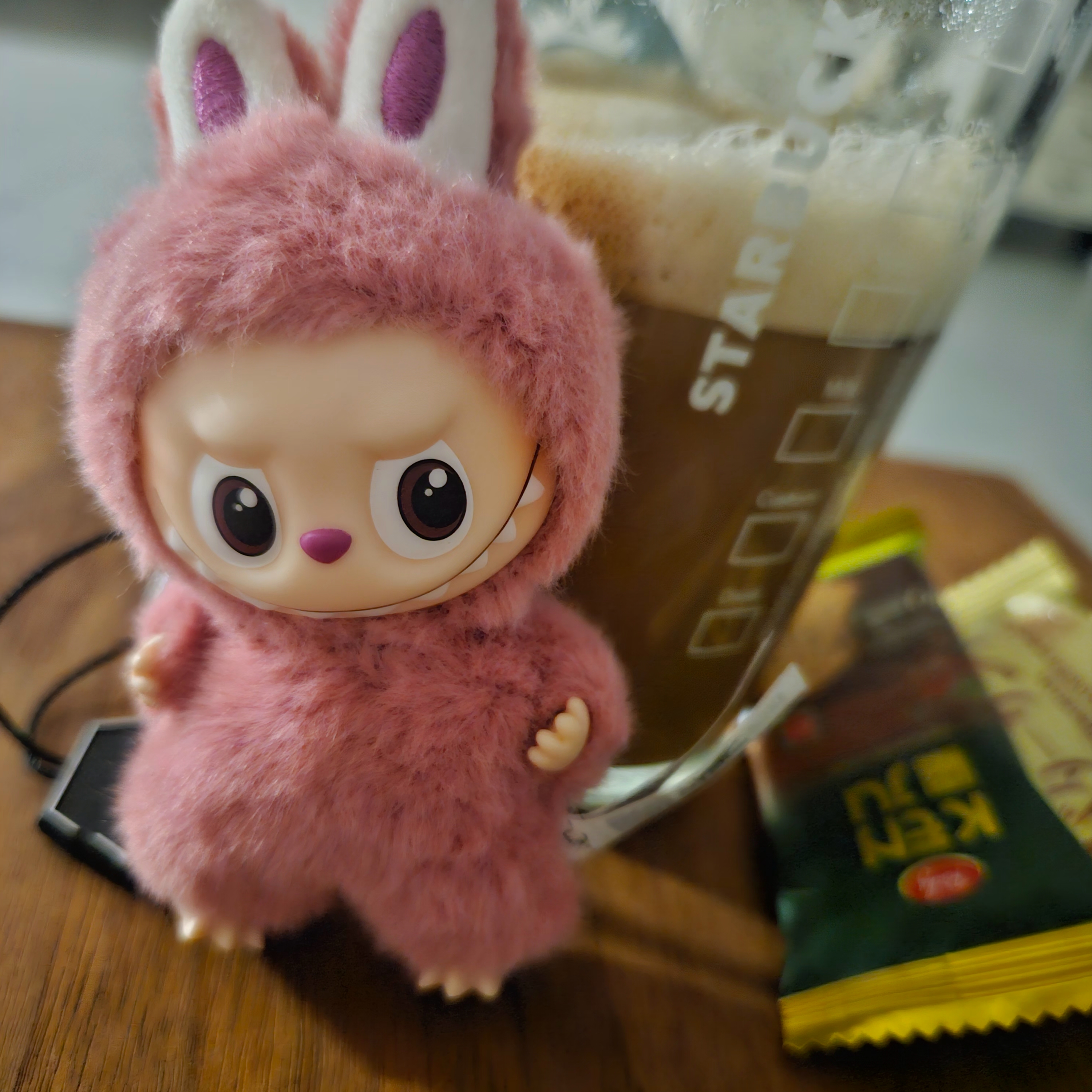 Pop Mart Labubu The Monsters Pin For Love Series Vinyl Plush Pendant (N-Z) Q (Opened Case) 착용 스타일 - 1