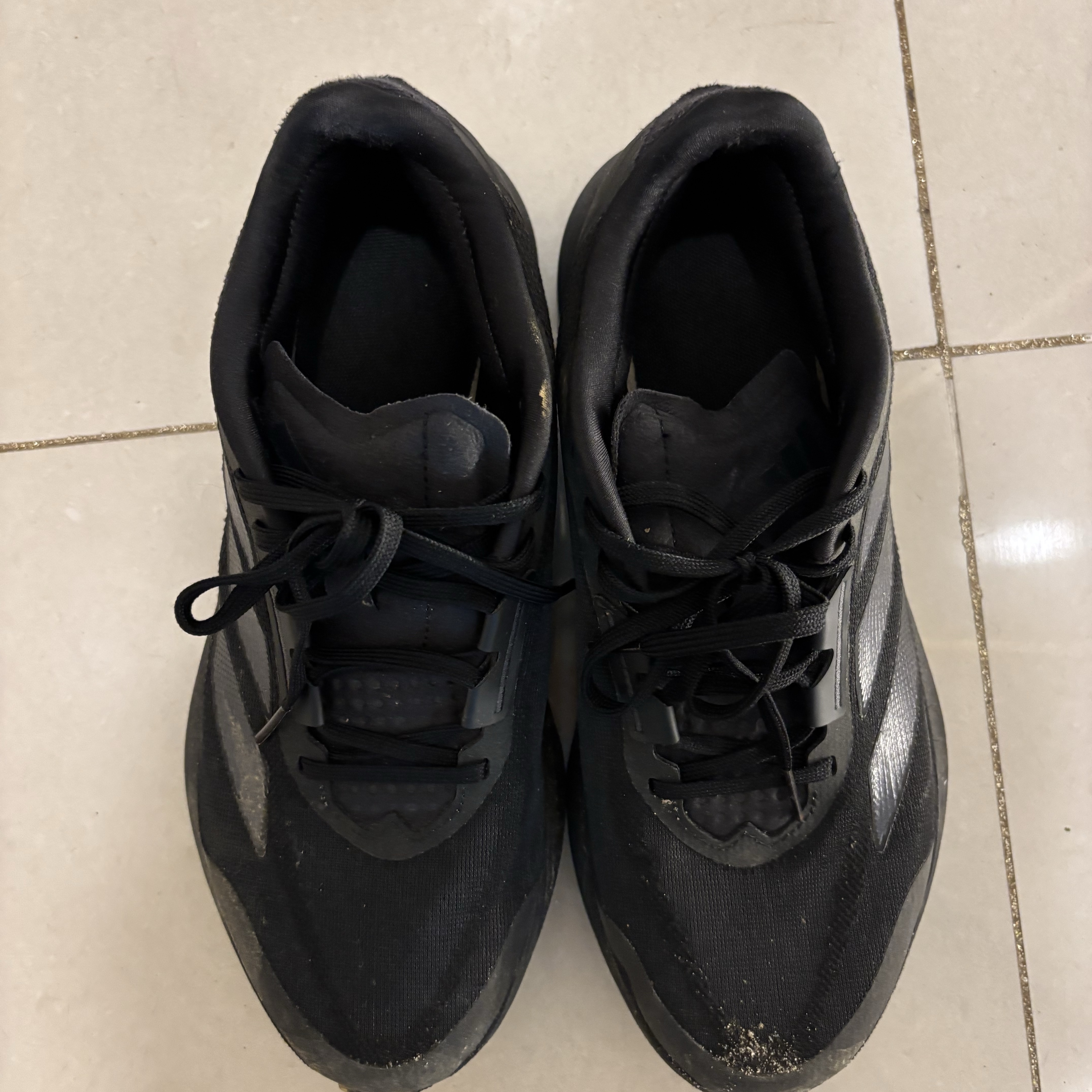 Adidas Duramo Speed Core Black 착용 스타일
