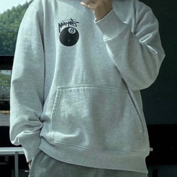 Stussy 8 Ball Pigment Dyed Zip Hoodie Natural 착용 스타일