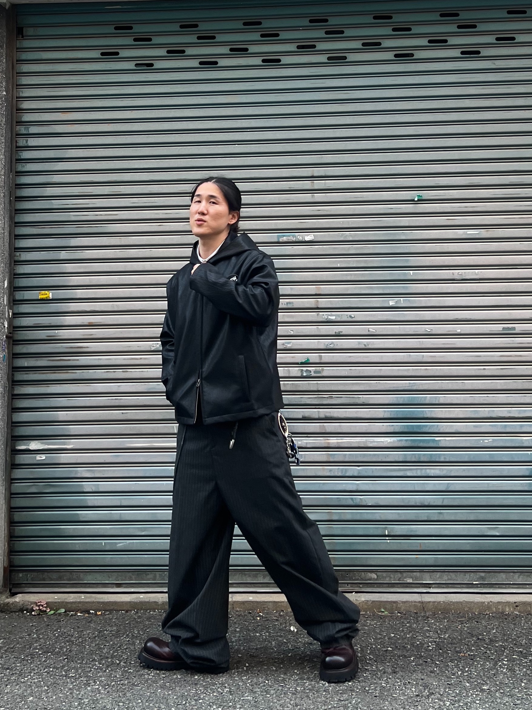 Hono Report Hooded Zip-Up Black 착용 스타일 - 4