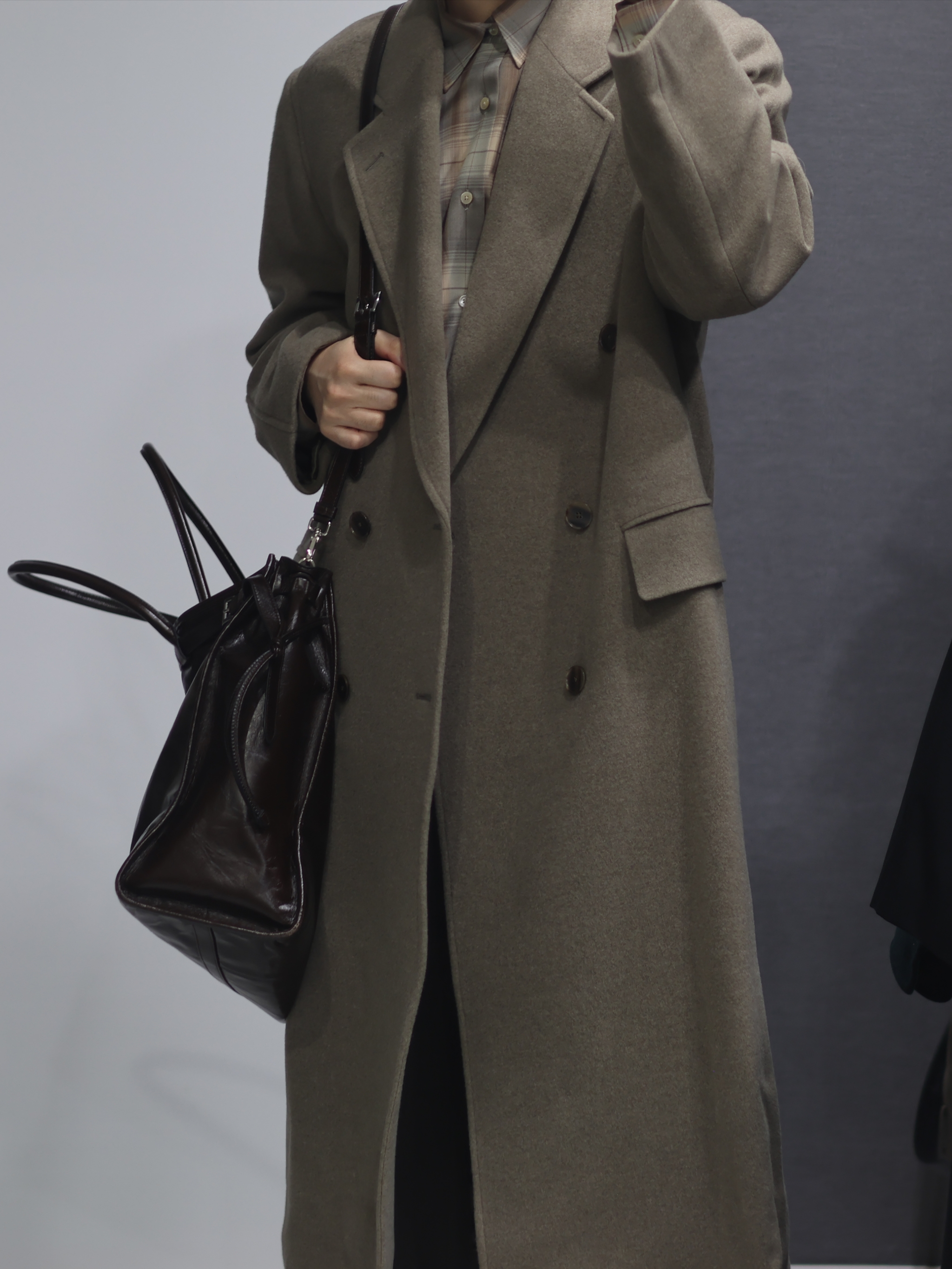 Auralee Lamb Leather Flight Blouson Brown - 25SS, Auralee Super Light Wool Check Shirt Gray Brown 착용 스타일 - 4