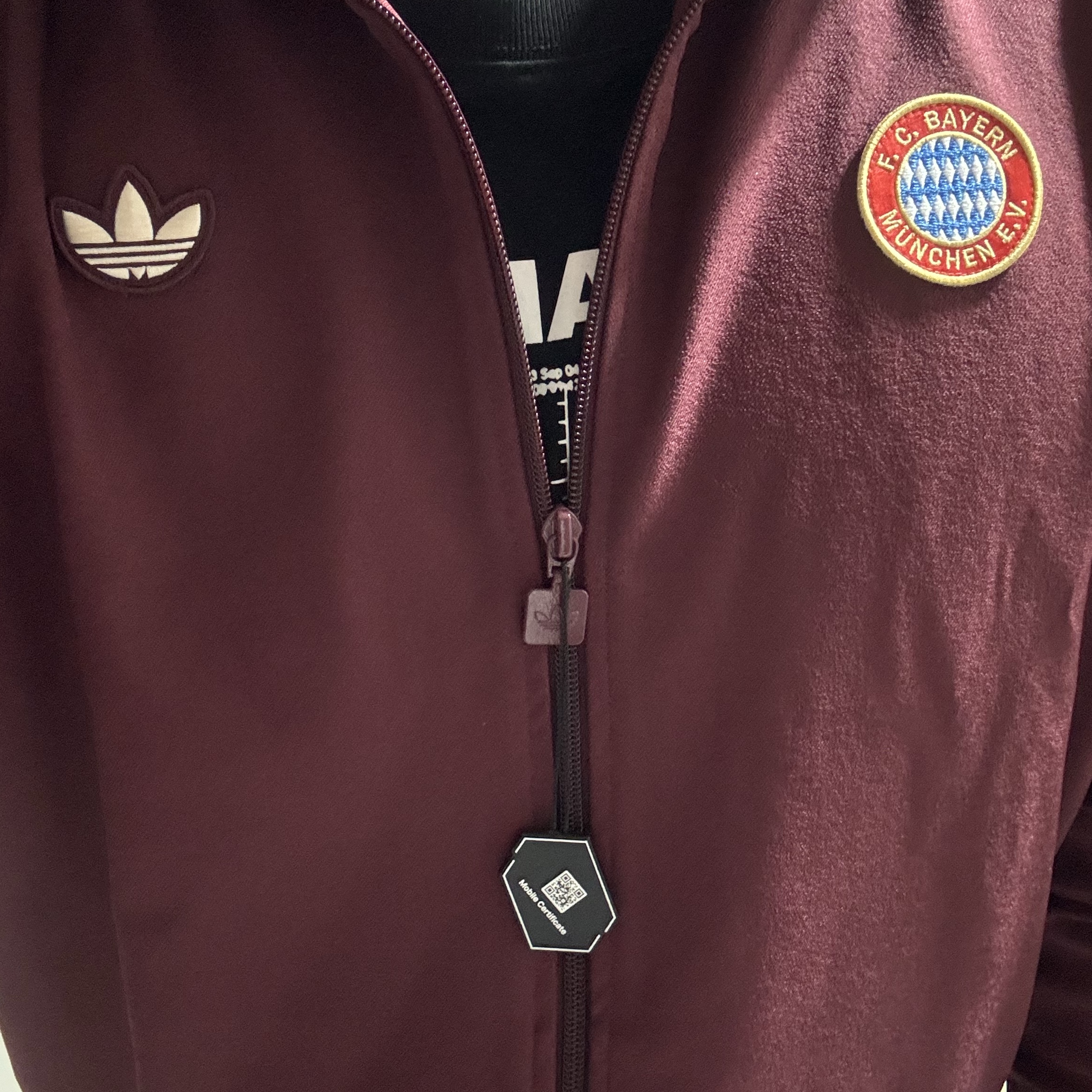 Adidas FC Bayern Terrace Icon Track Top Shadow Red - KR Sizing 착용 스타일