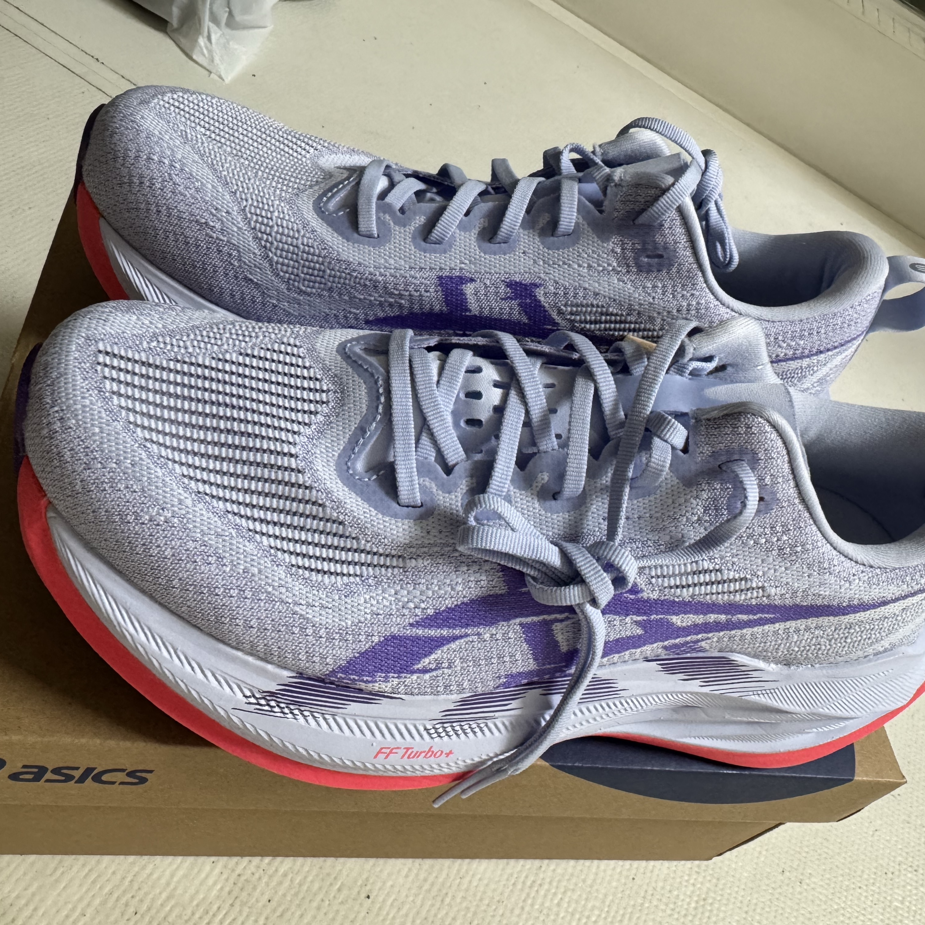 Asics Superblast 2 Blue Fade Edo Purple 착용 스타일
