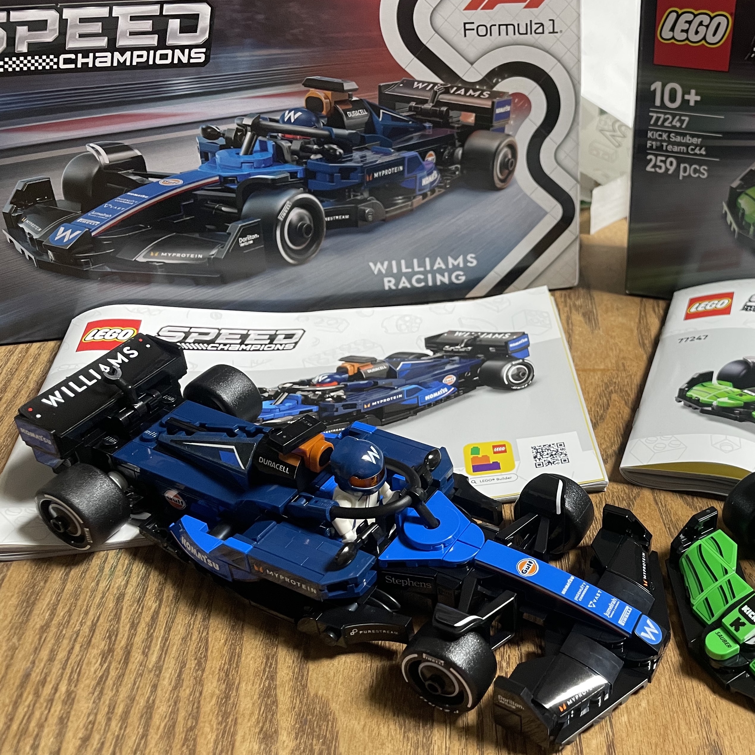 Lego Speed Champions Williams Racing FW46 F1 Race Car 착용 스타일