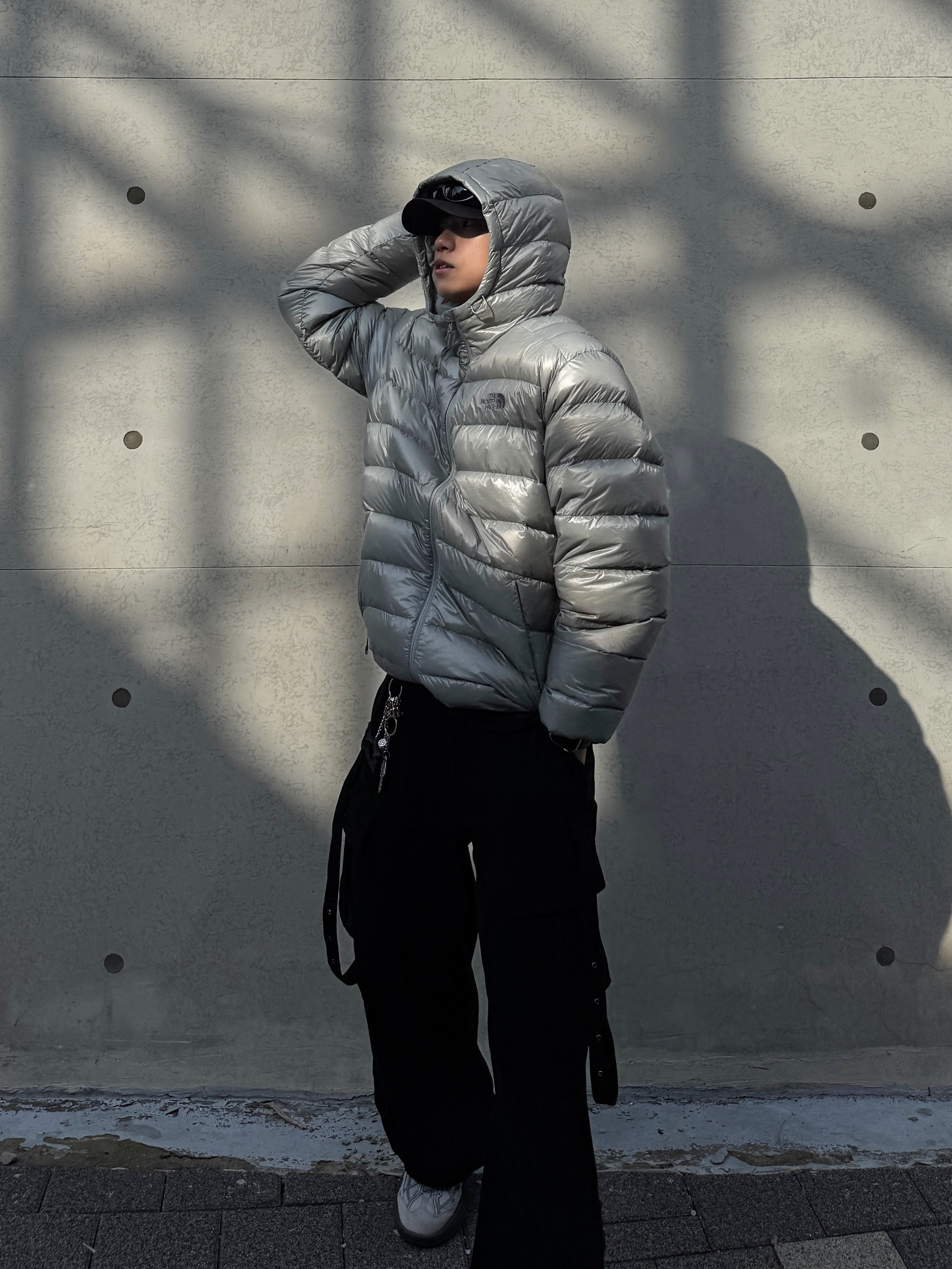 The North Face Matier EX RDS Down Hoodie Light Gray - 25FW 착용 스타일 - 1