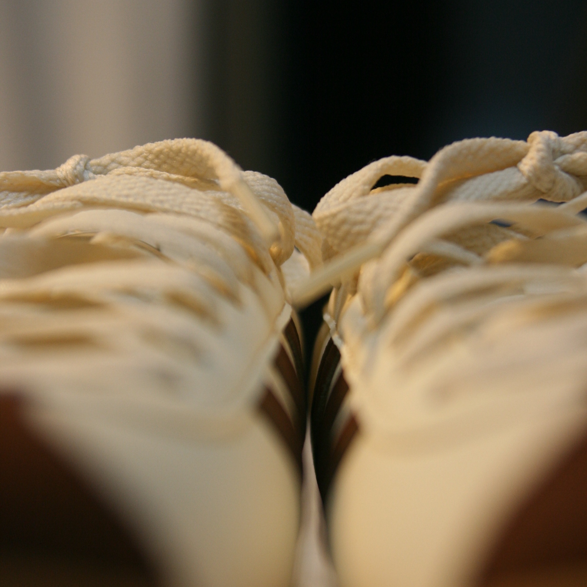 Adidas VL Court 2.0 Cream Brown 착용 스타일 - 2