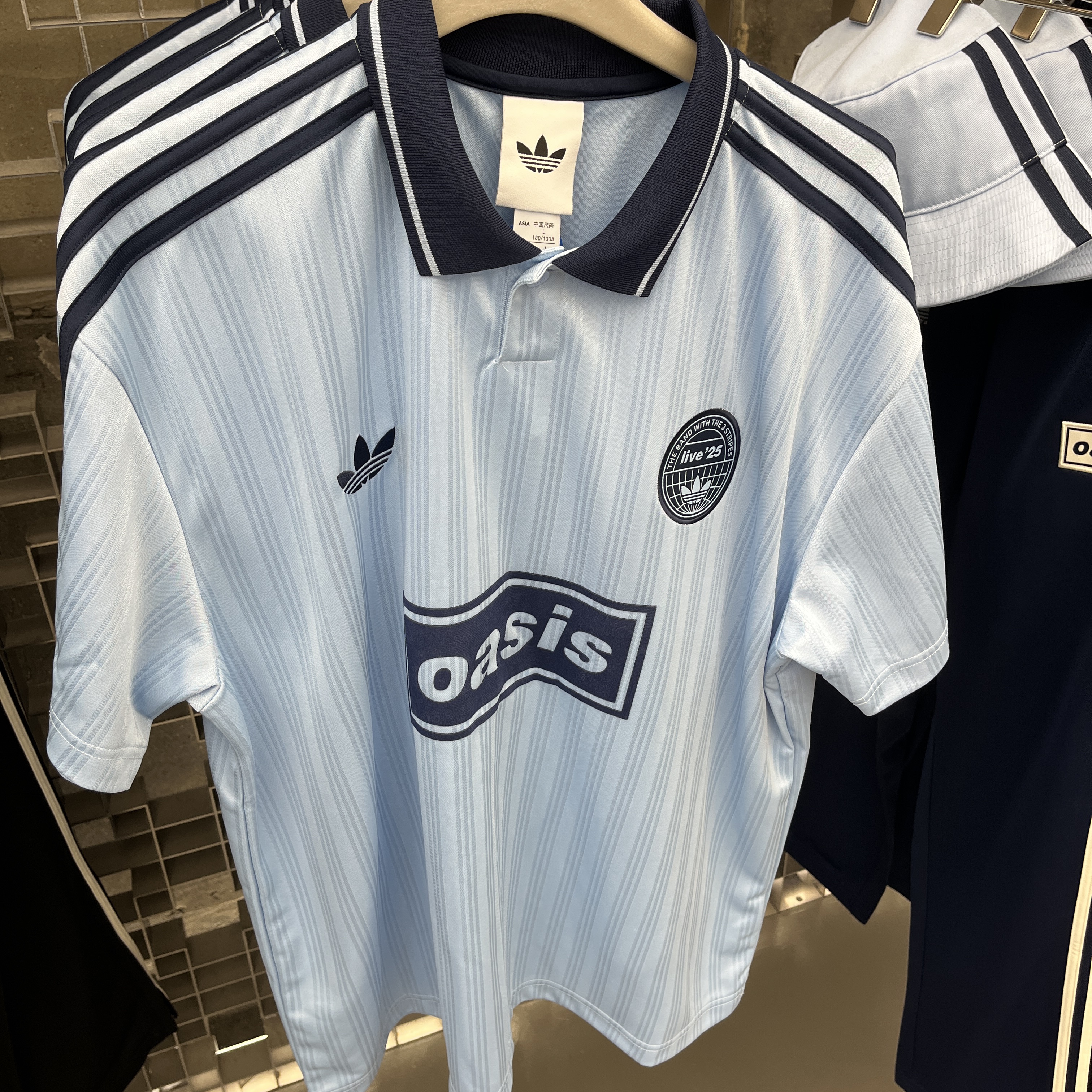 Adidas x Oasis Tour Jacquard Jersey Clear Sky - KR Sizing 착용 스타일