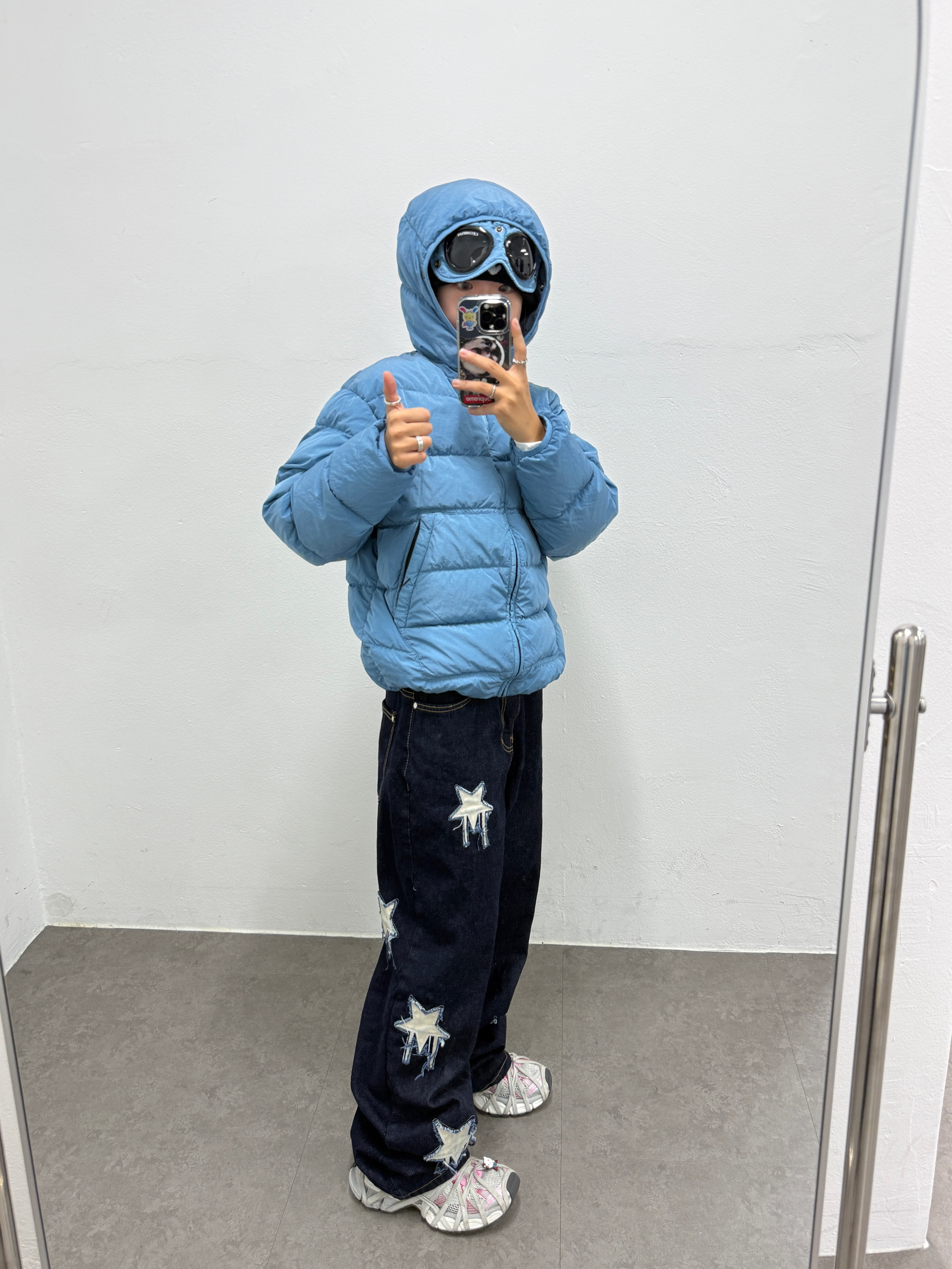(W) Balenciaga 3XL Extreme Lace Sneaker White Grey, C.P. Company D.D. Shell Hooded Down Jacket Black - 25FW 착용 스타일 - 2
