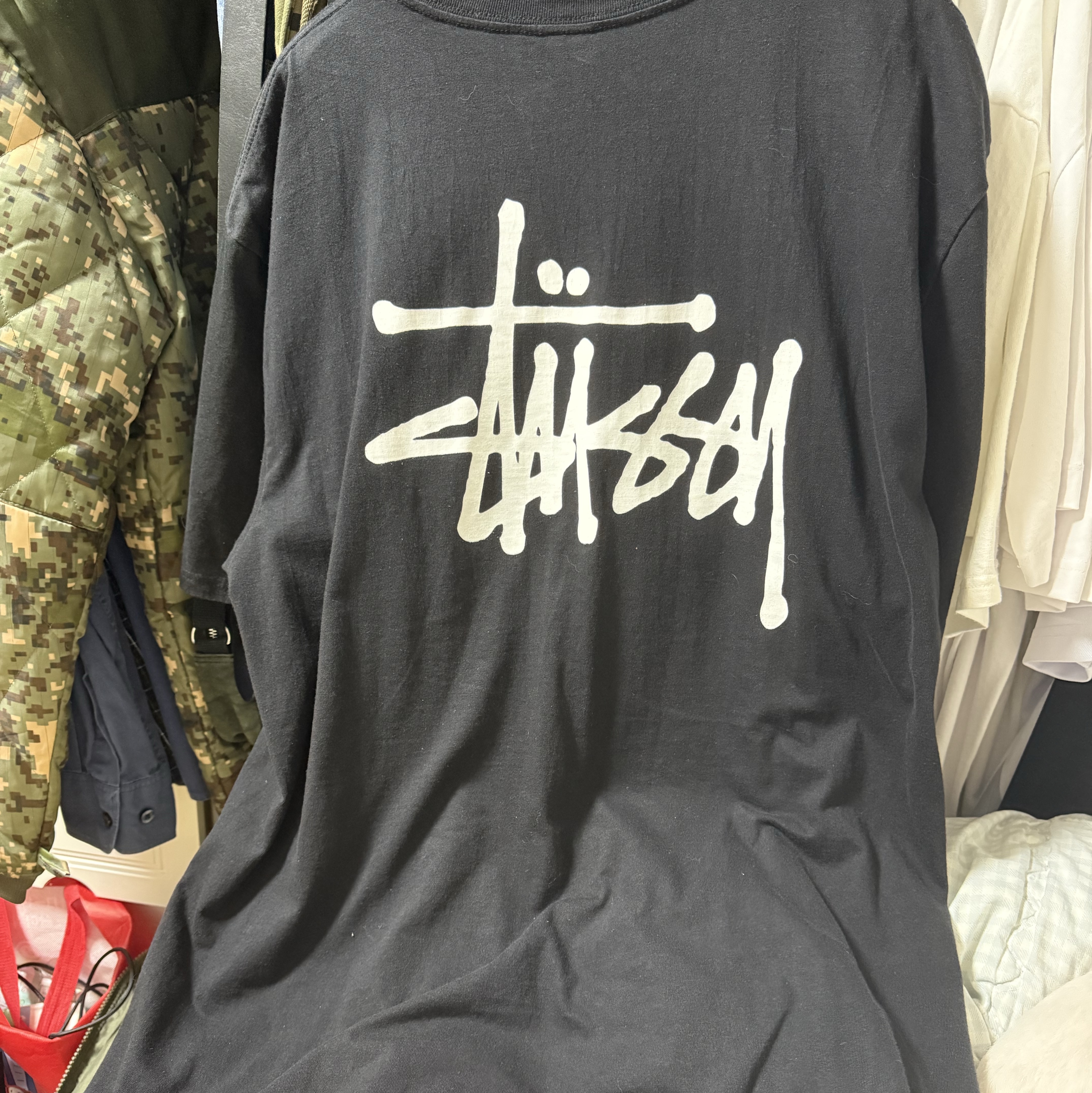 Stussy Basic Stussy T-Shirt Black 2024, 2025 착용 스타일